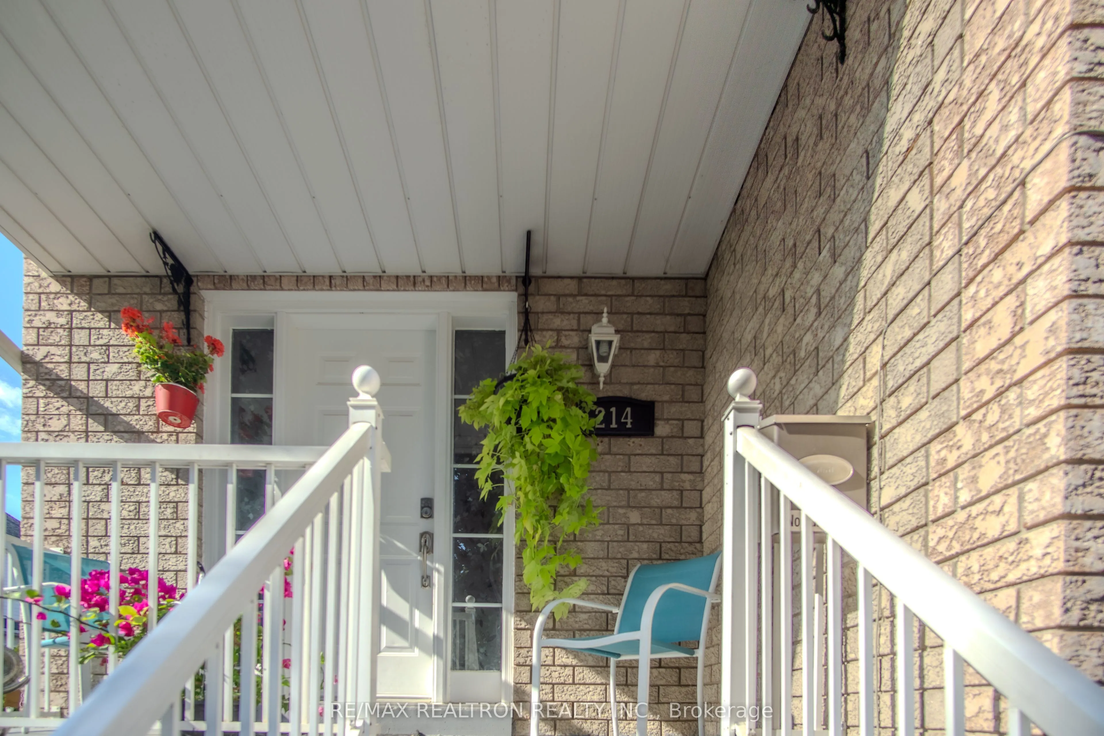 214 Graburn Ave Avenue
