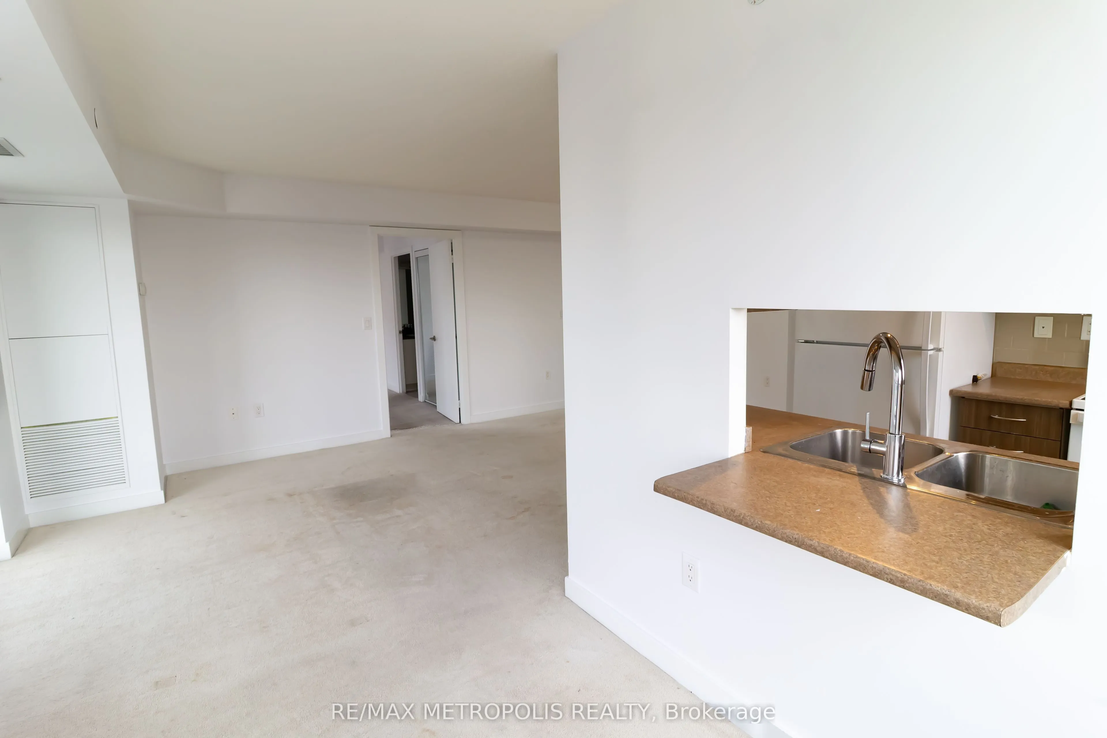 1346 Danforth Road, #913