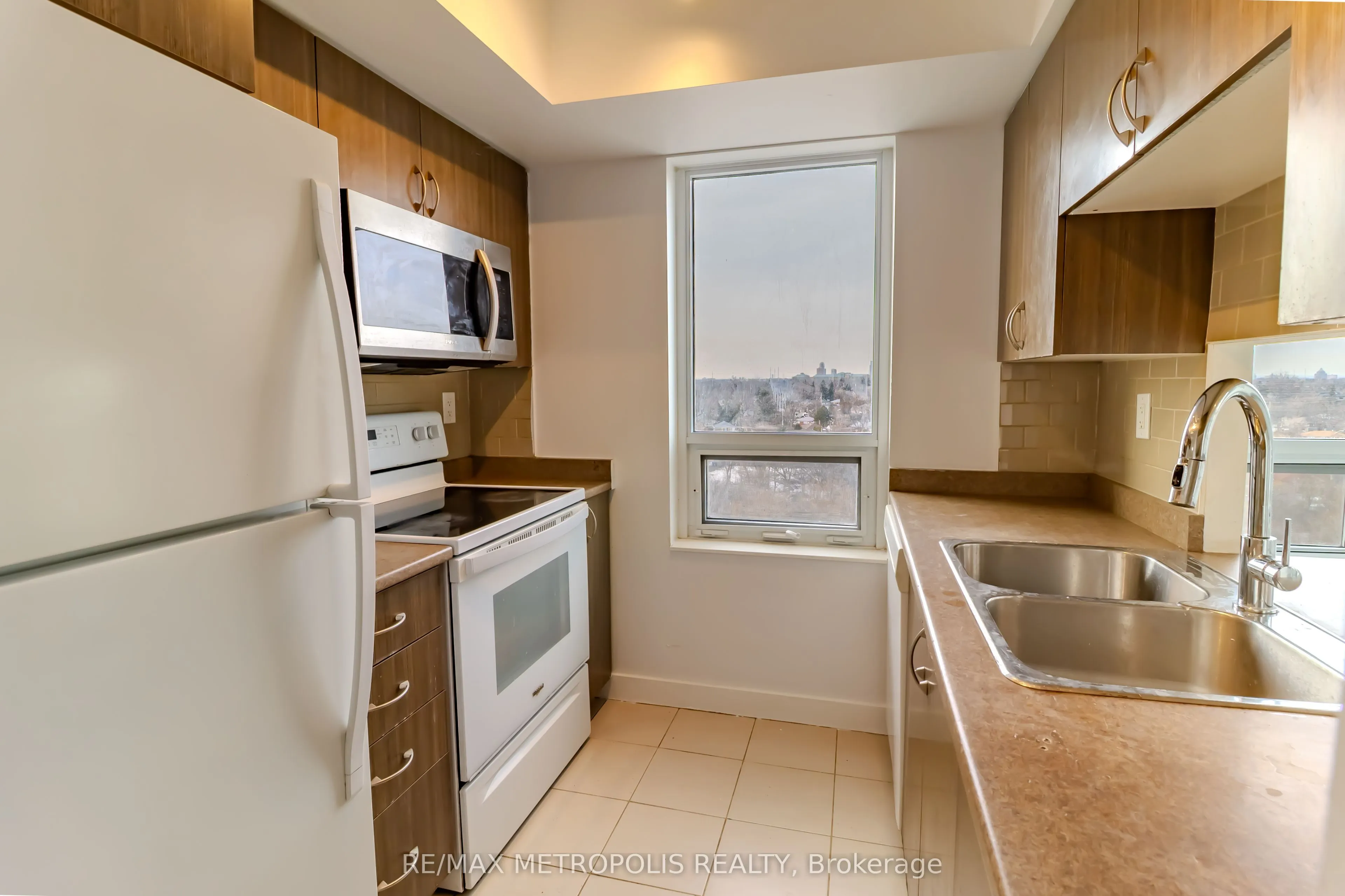 1346 Danforth Road, #913