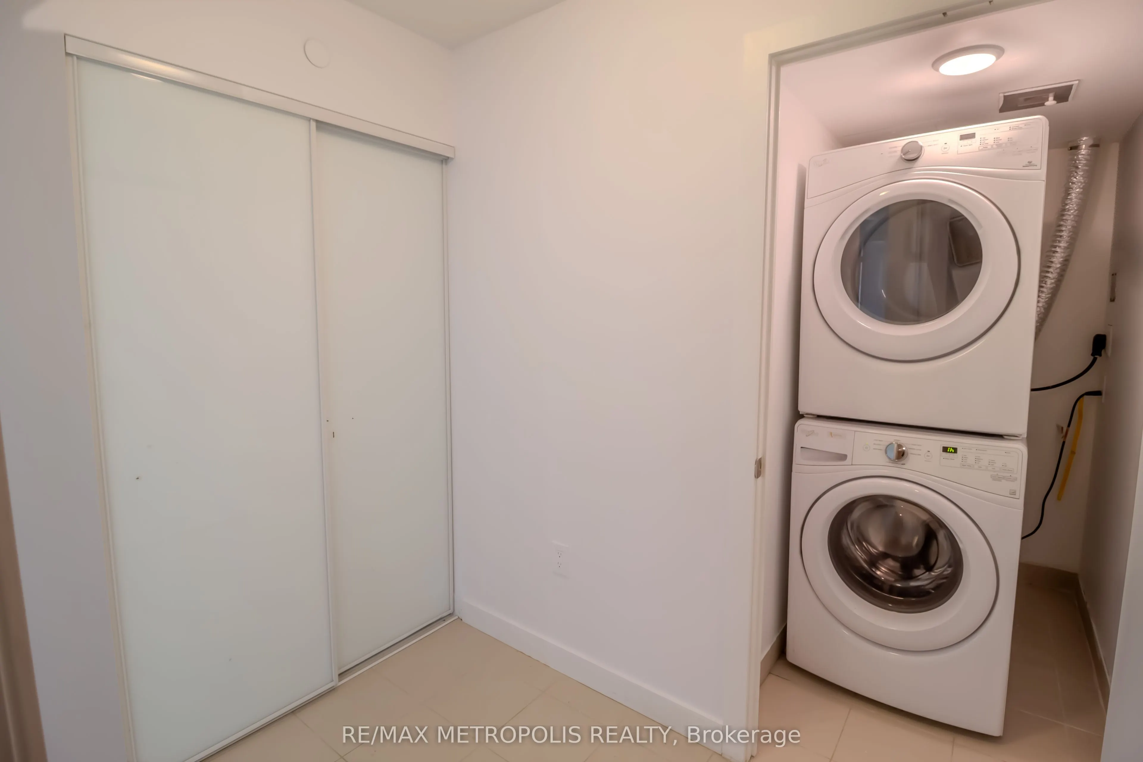 1346 Danforth Road, #913