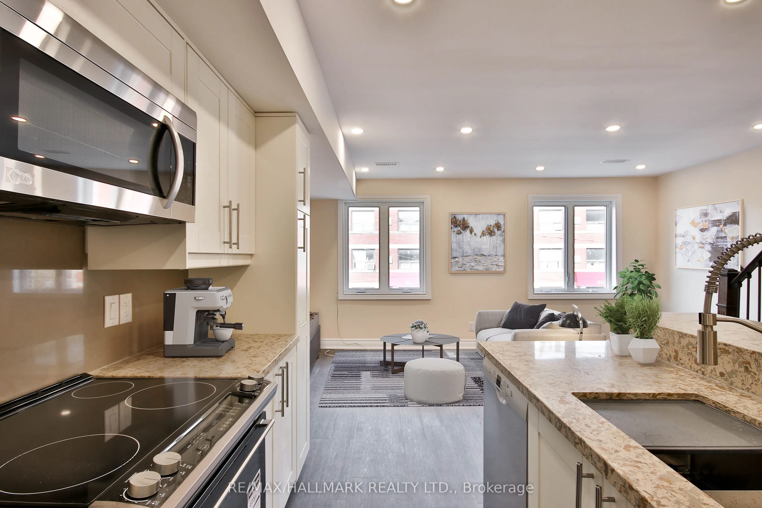795 Broadview Avenue, #Apt 1