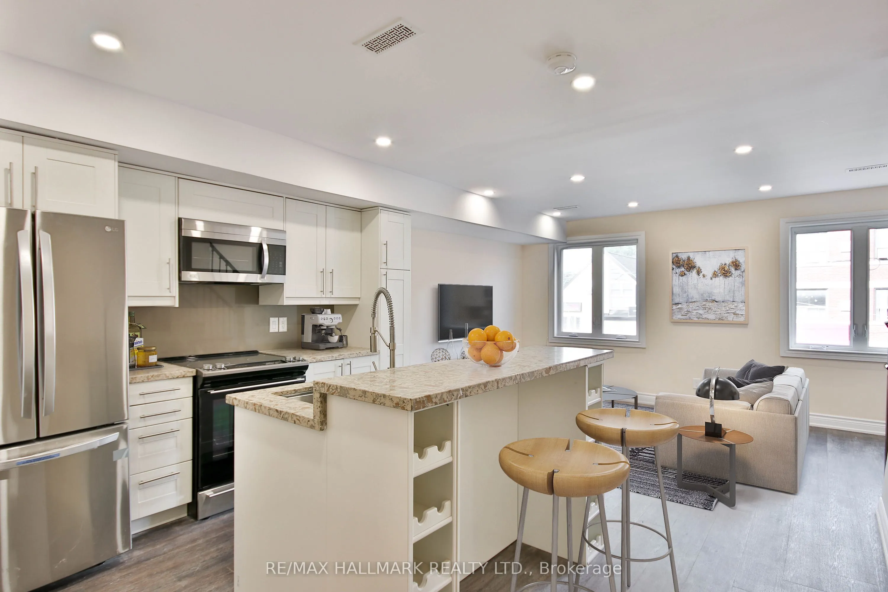 795 Broadview Avenue, #Apt 1