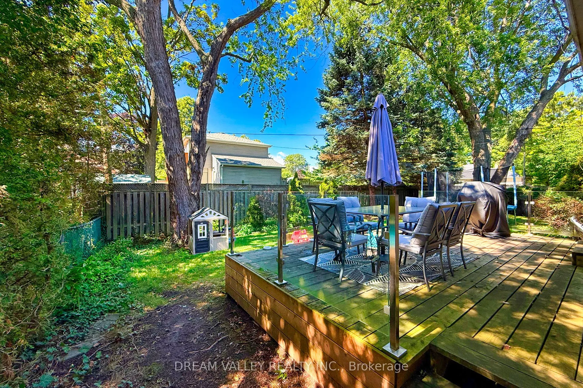 52 South Marine Drive S