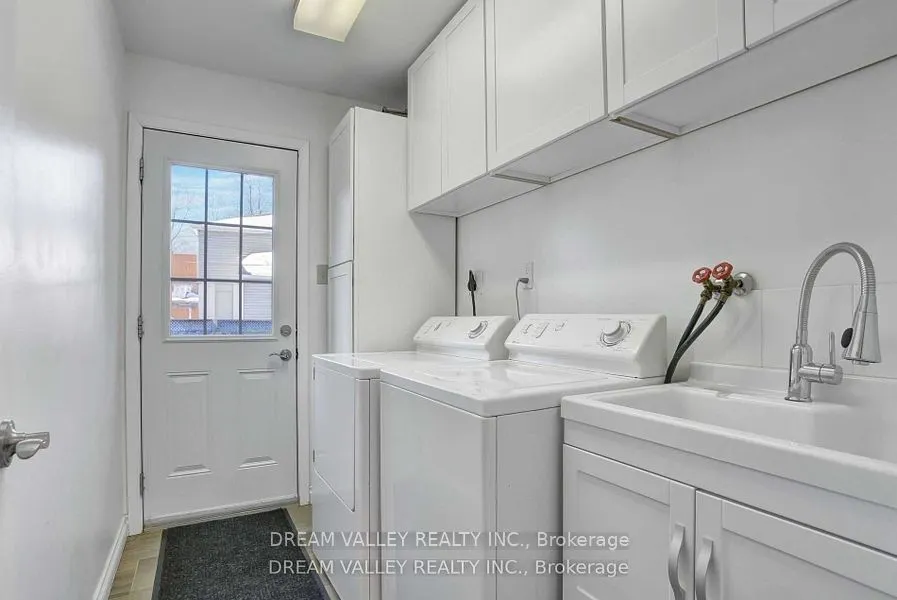 52 South Marine Drive S