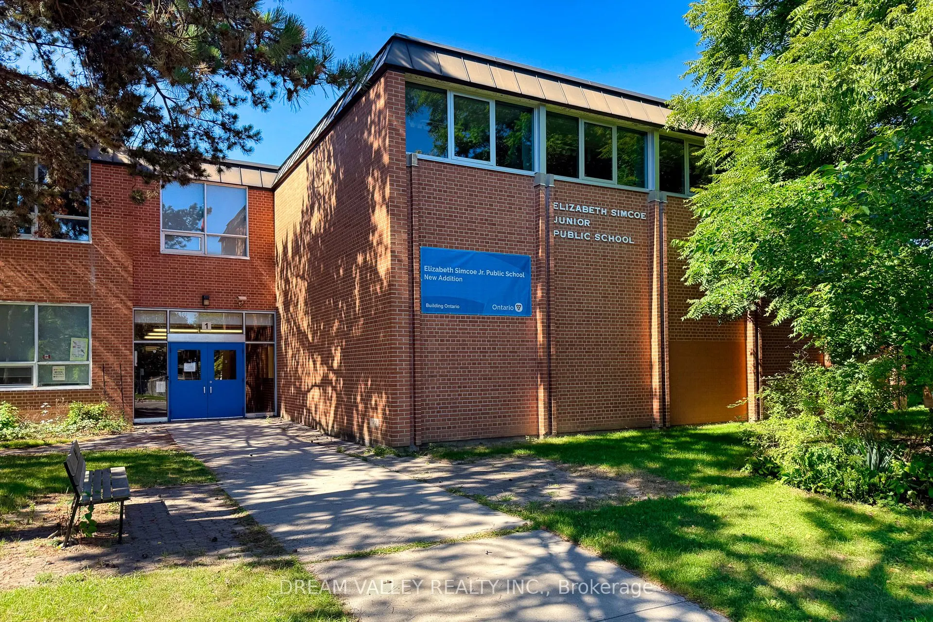 52 South Marine Drive S
