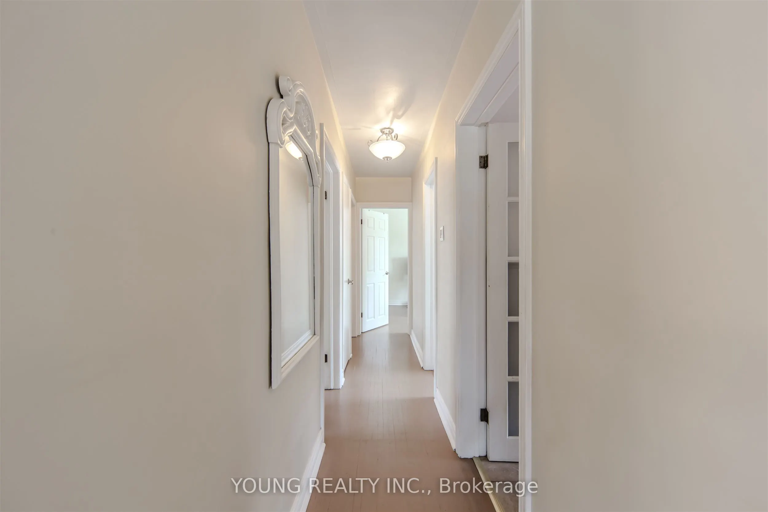 35 Porter Crescent