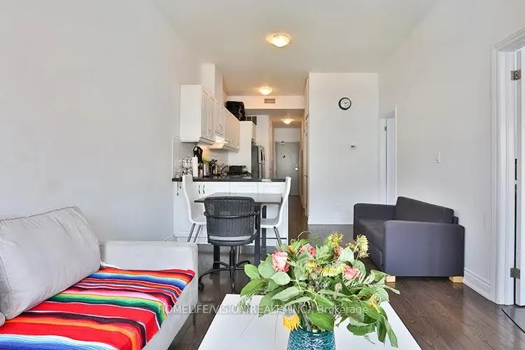 683 Danforth Avenue, #301