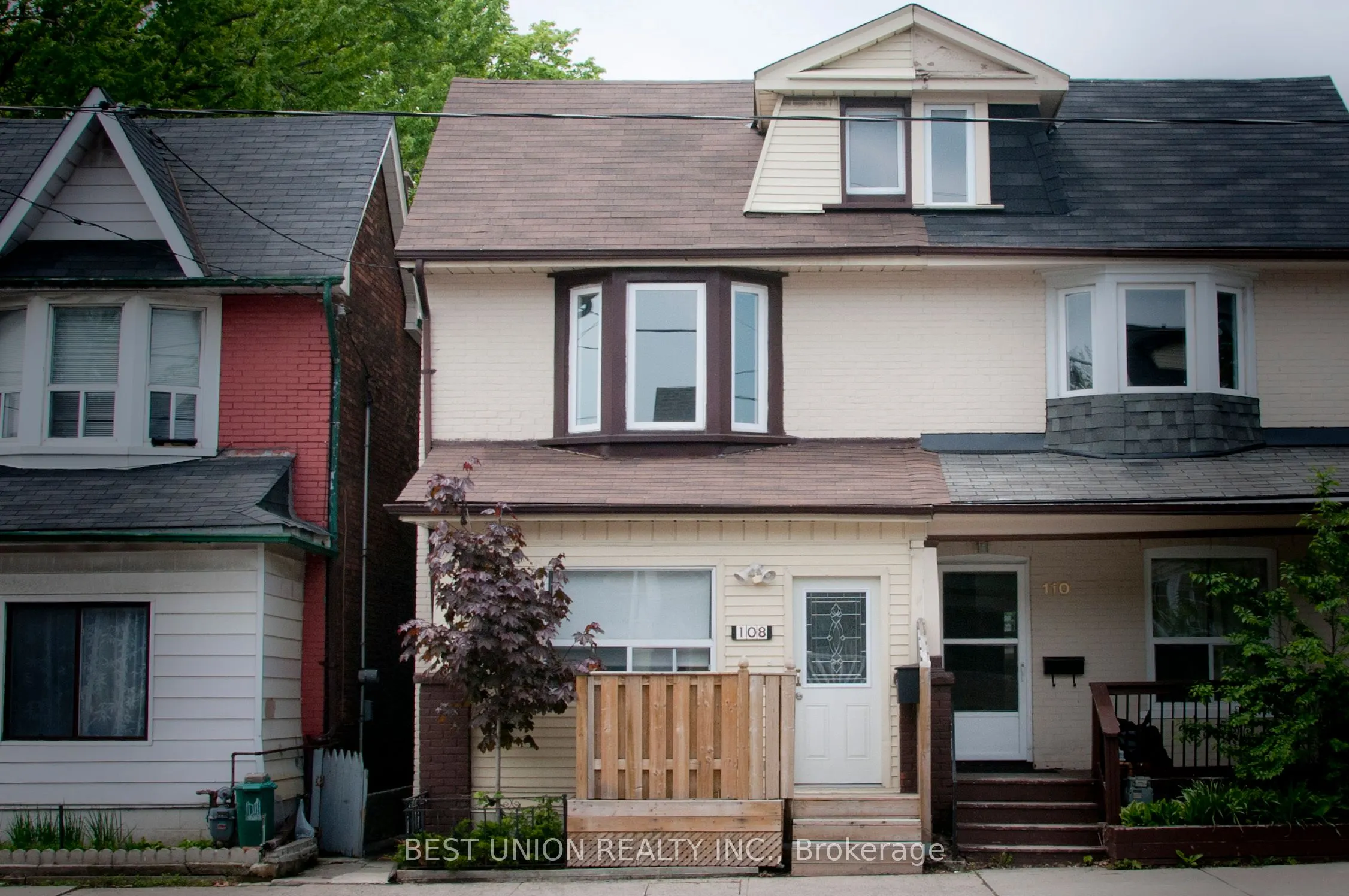 108 Jones Avenue, #Upper