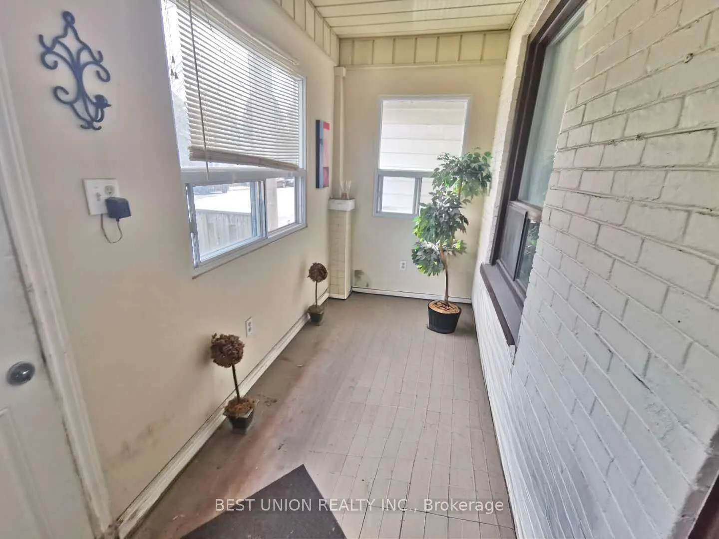 108 Jones Avenue, #Upper