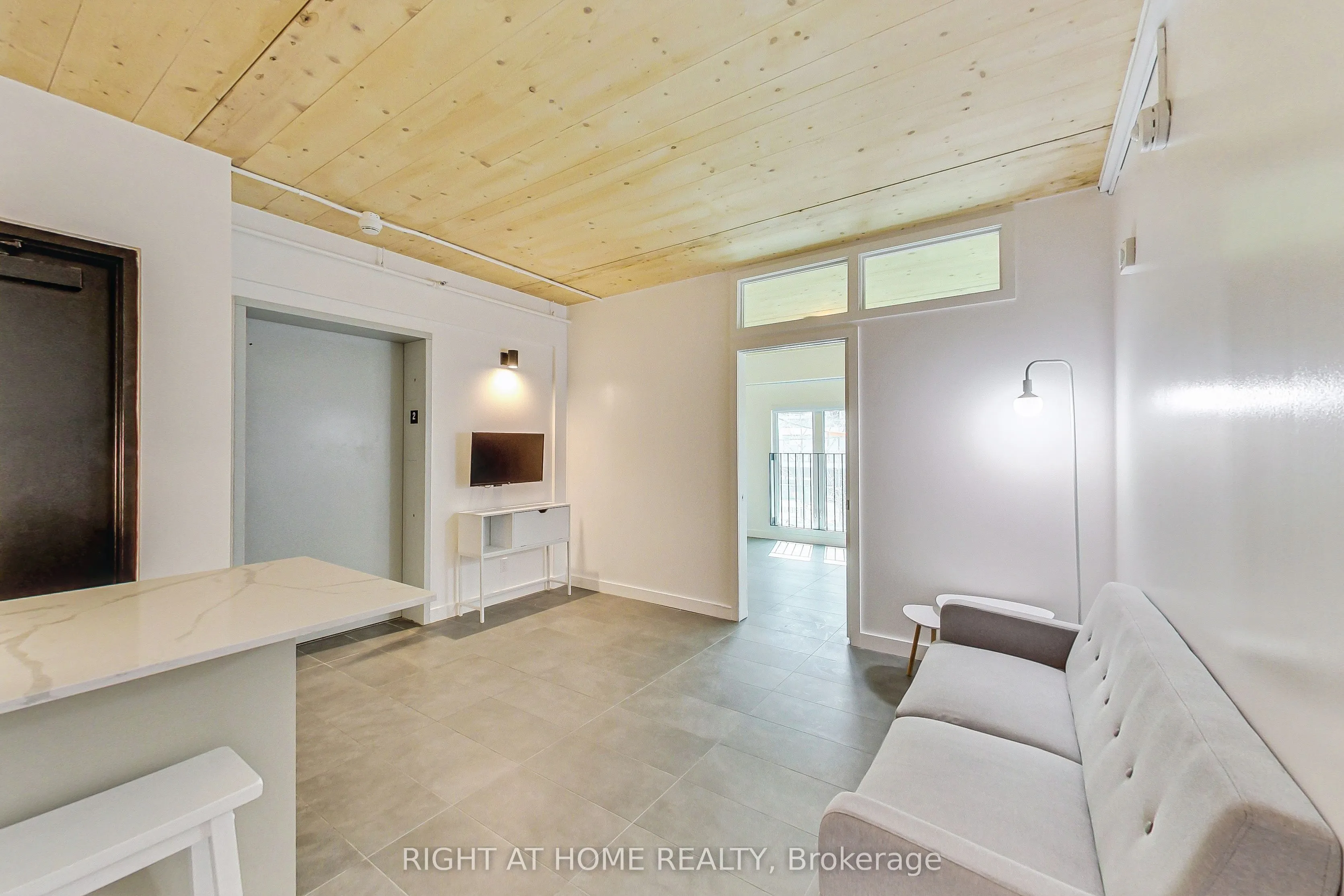 1602 Queen Street E, #201
