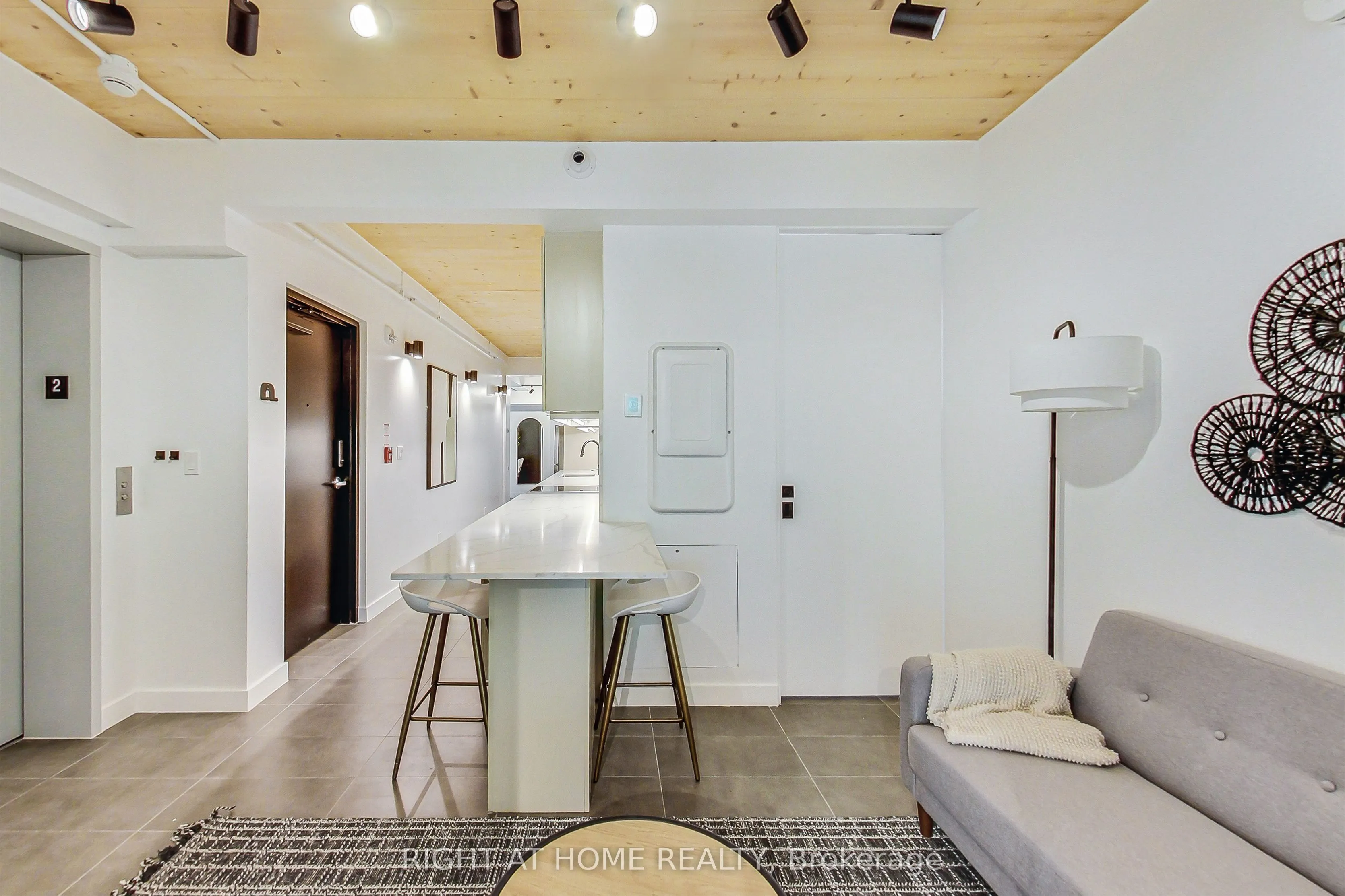 1604 Queen Street E, #201