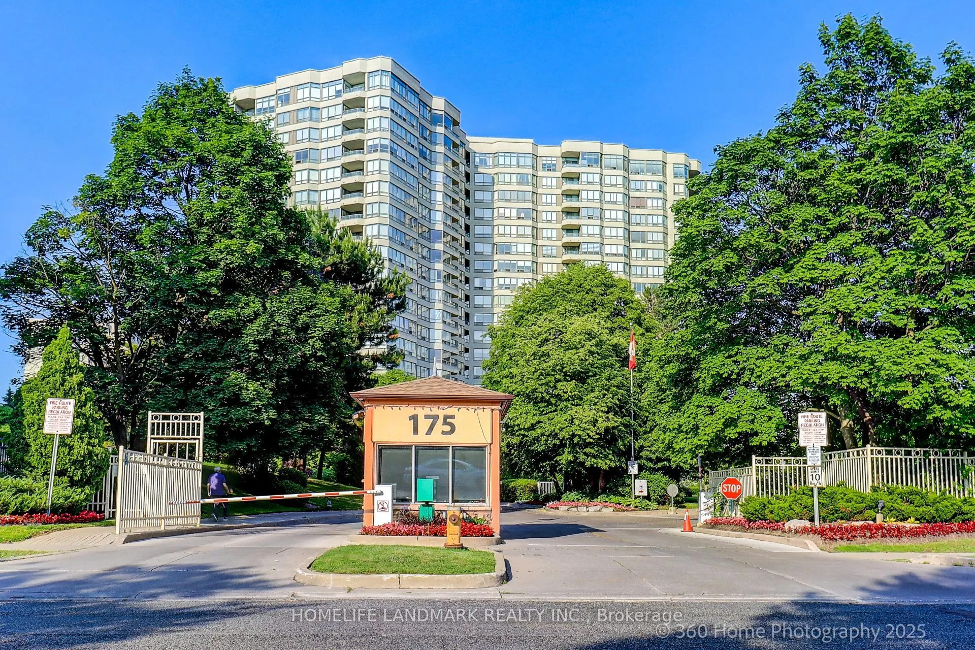 175 Bamburgh Circle, #Ph15