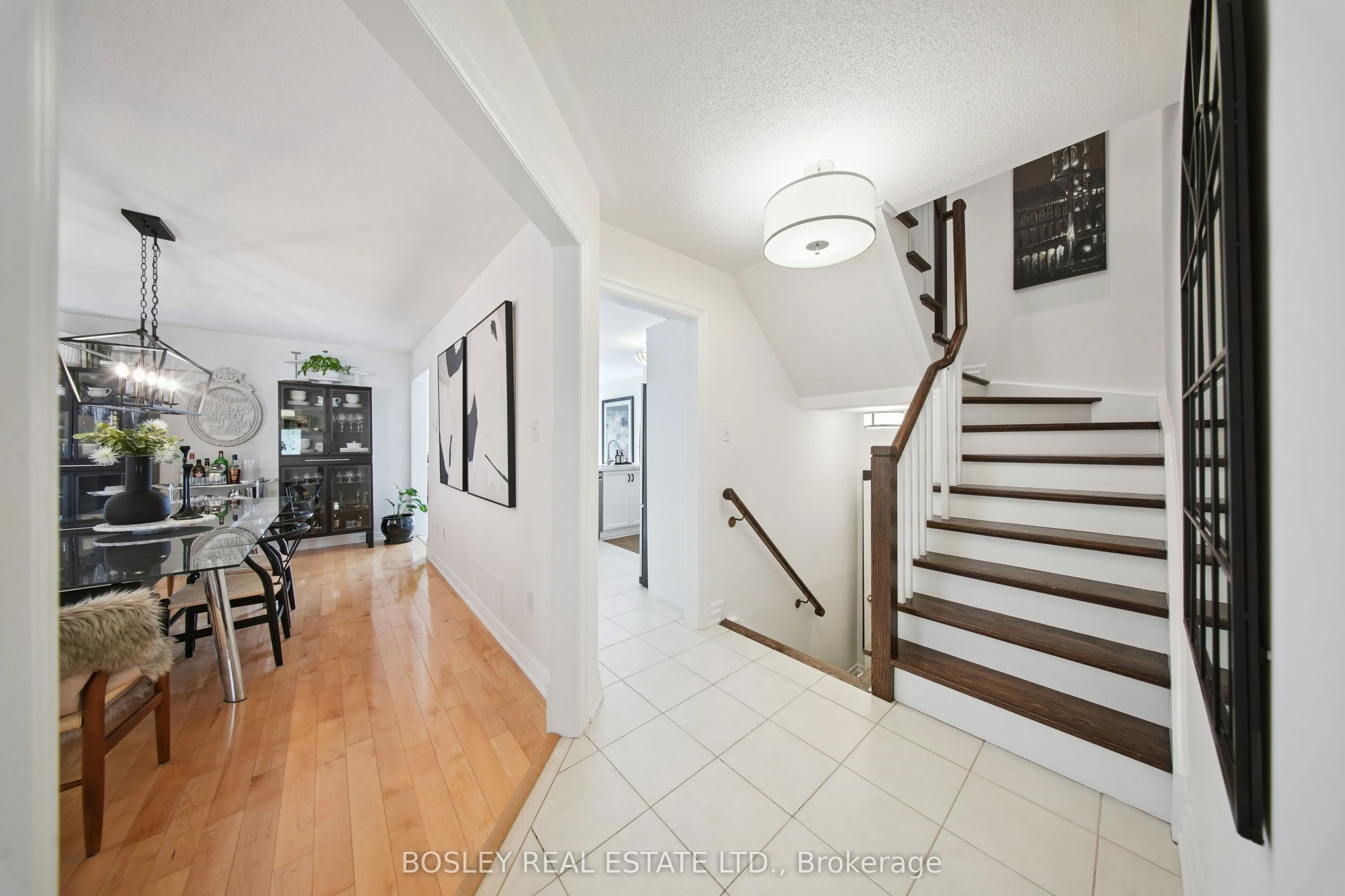 71 Samandria Avenue