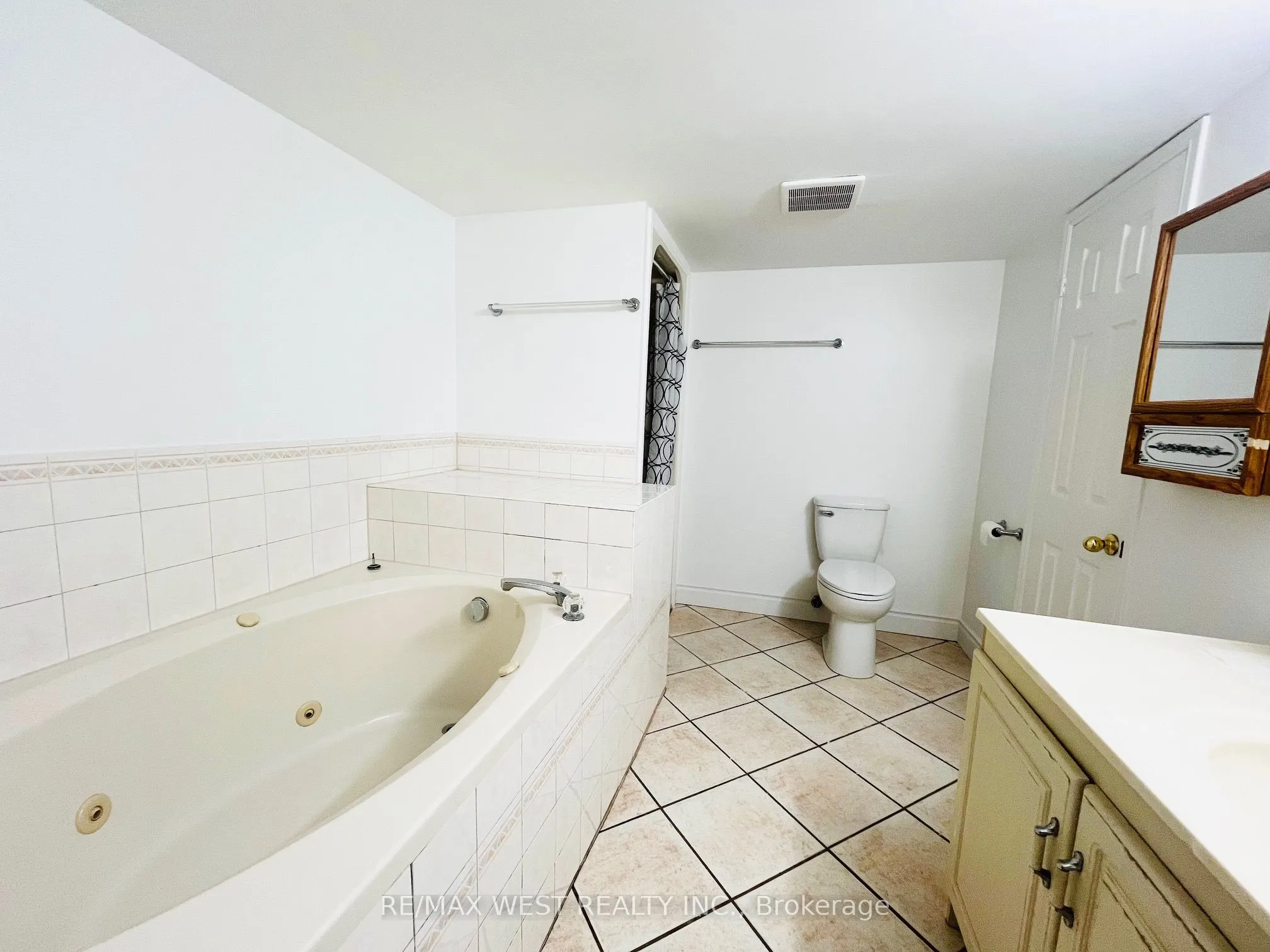 63 Taylorwood Road, #Basement