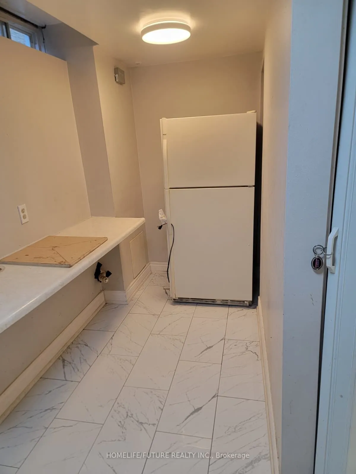 6 Courtlands Drive, #BSMT