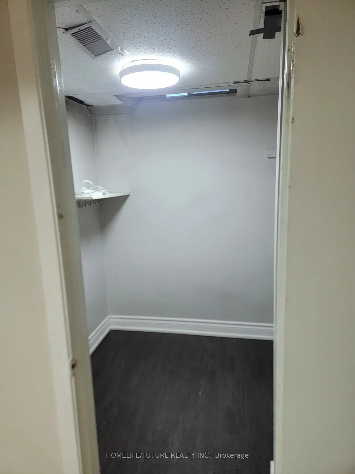 6 Courtlands Drive, #BSMT