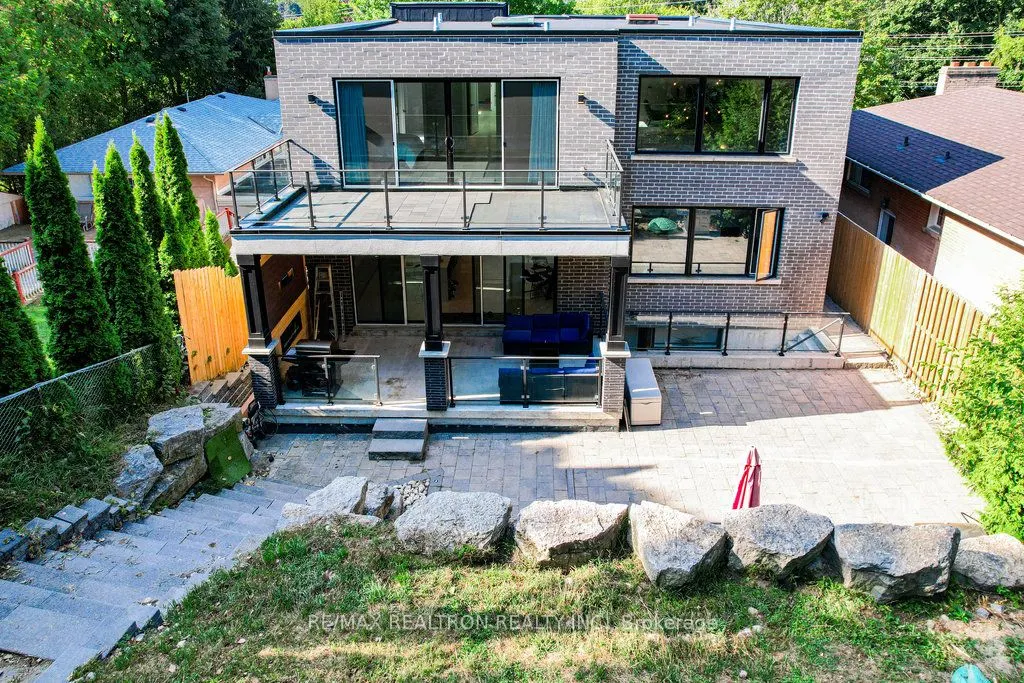 263 East Avenue
