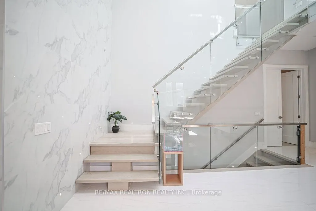 263 East Avenue