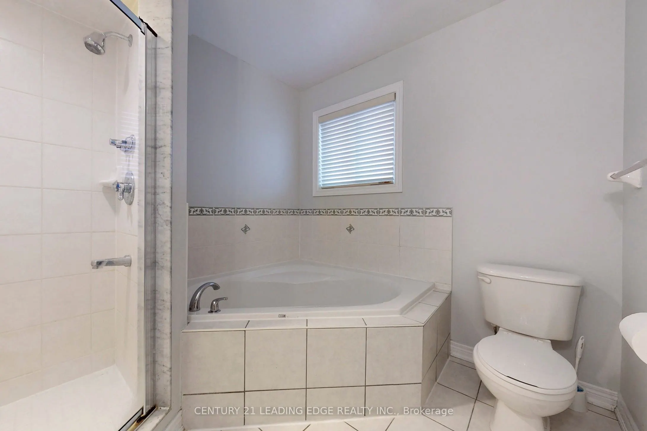 29 PARDON Avenue