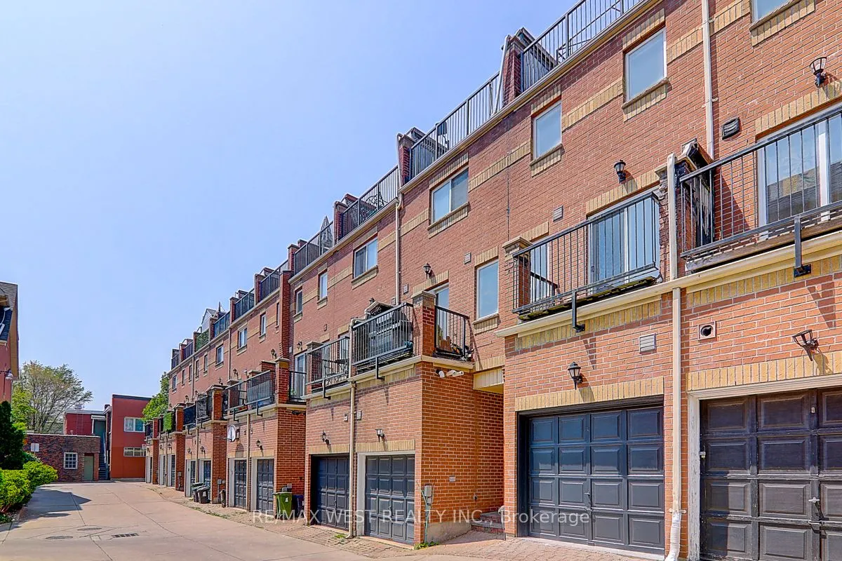 20 Azzarello Lane
