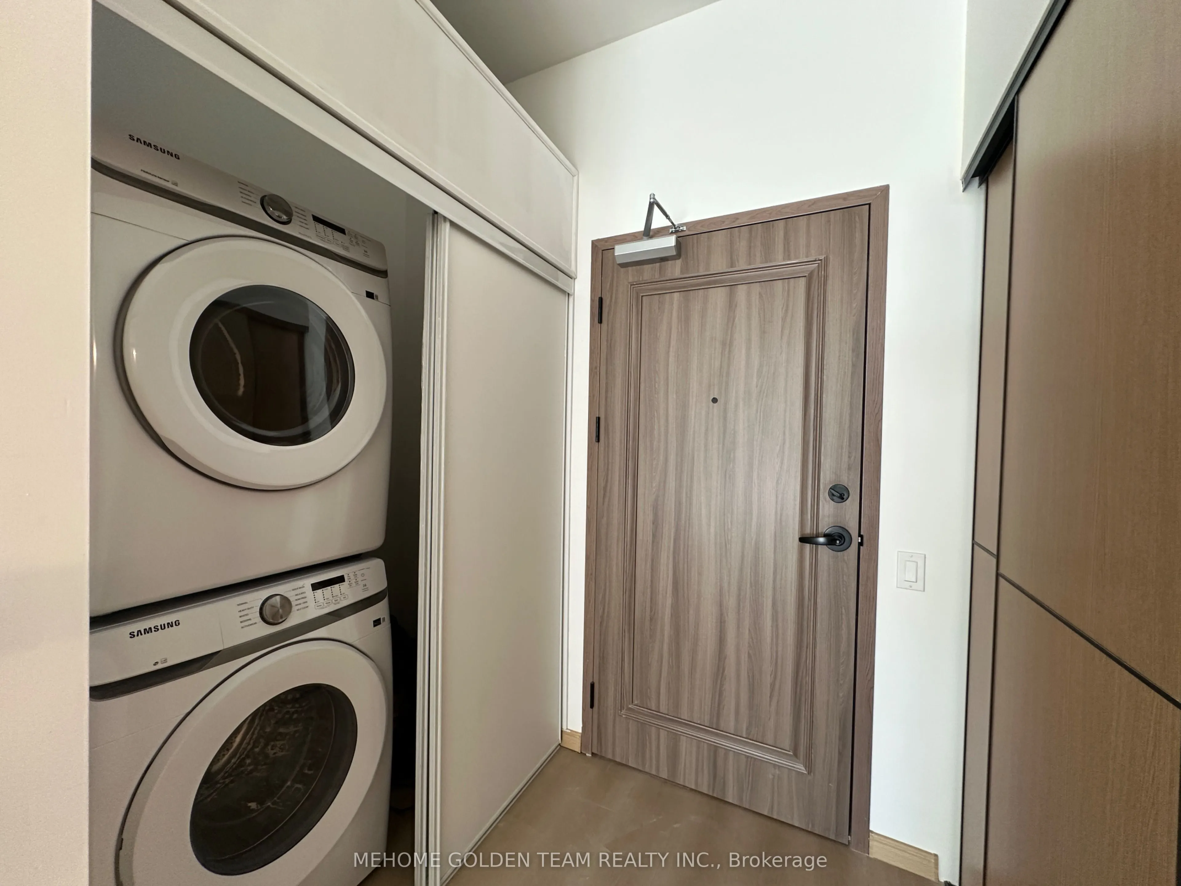 3429 Sheppard Avenue E, #102