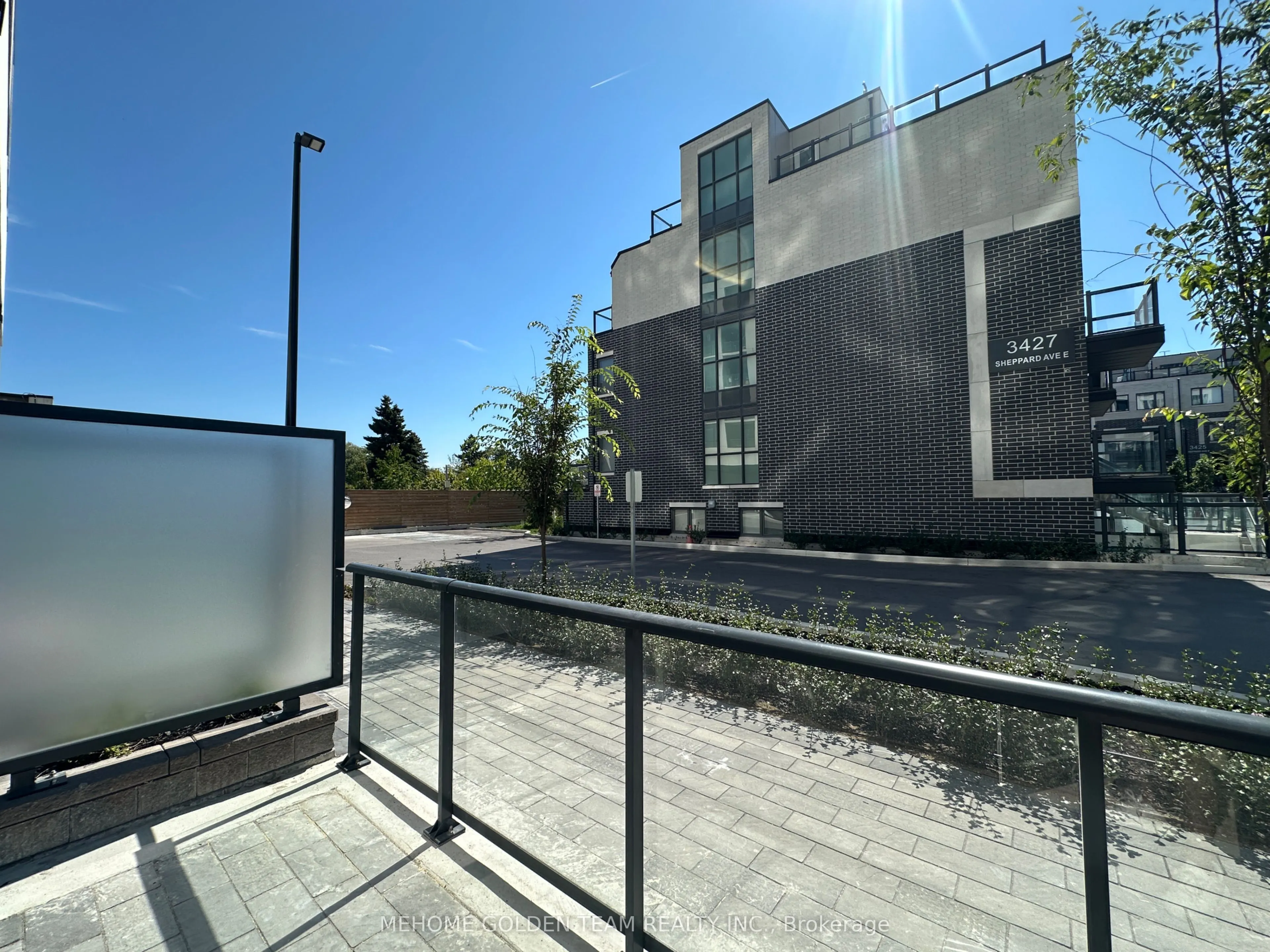 3429 Sheppard Avenue E, #102