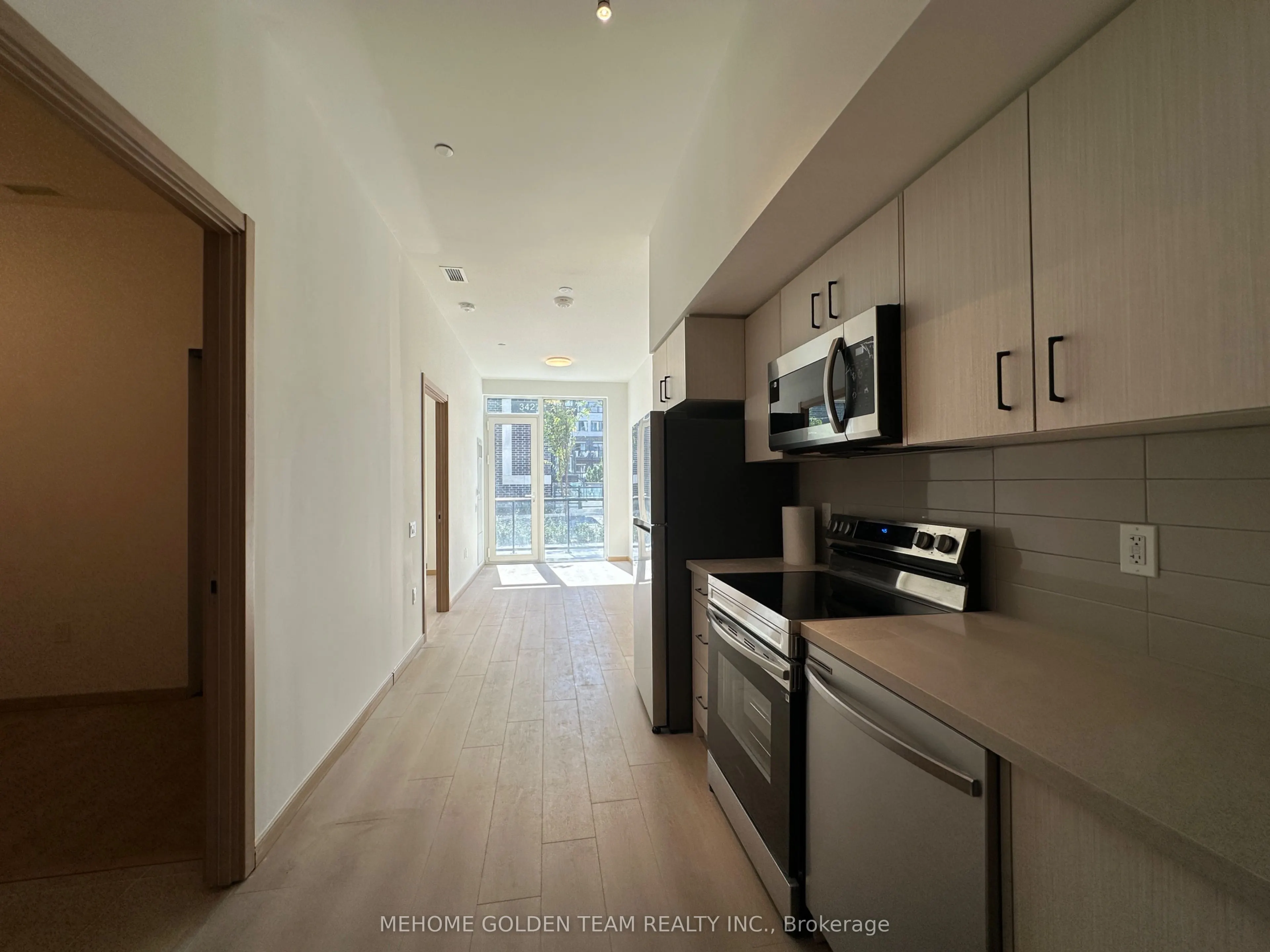 3429 Sheppard Avenue E, #102