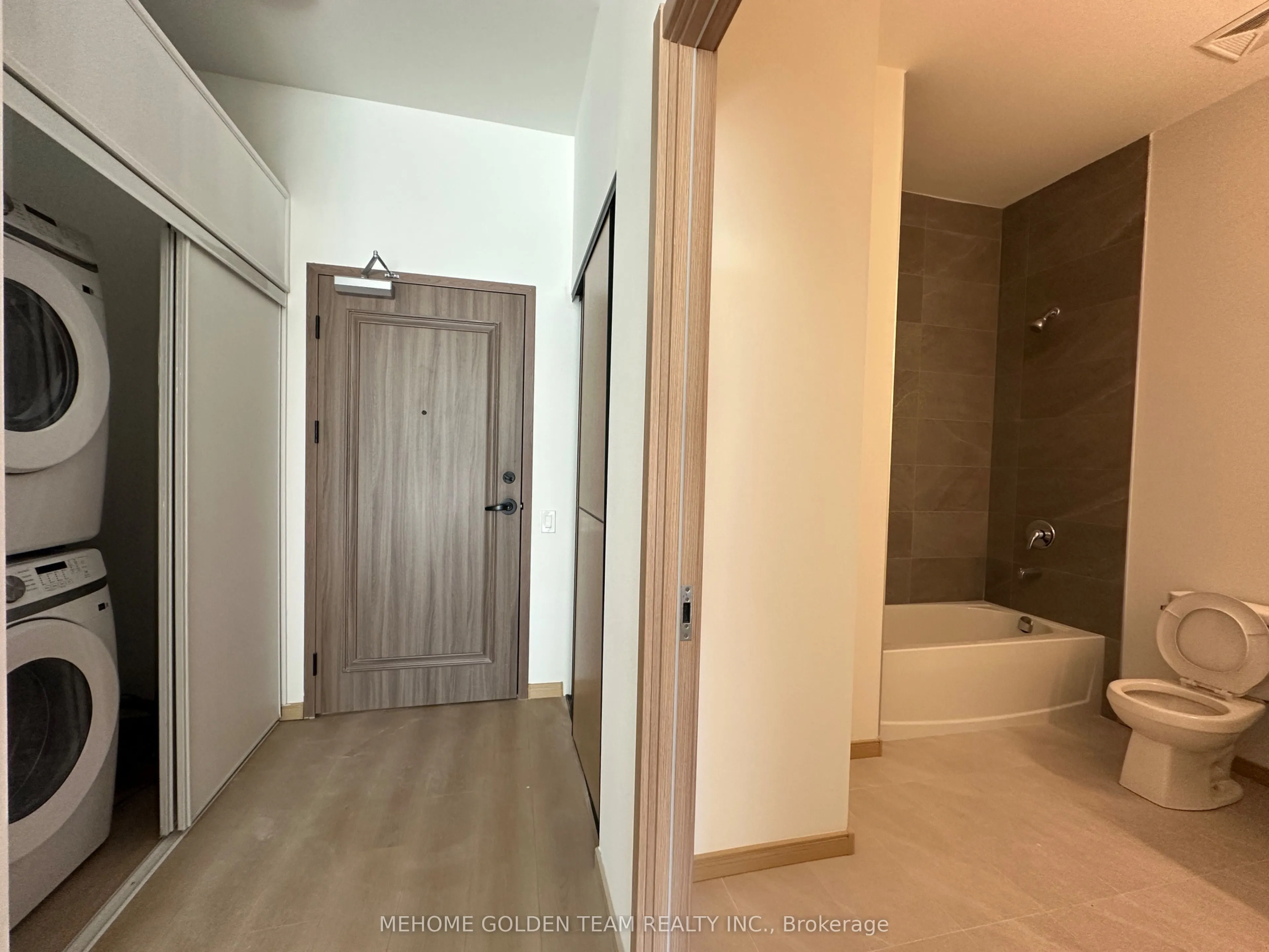 3429 Sheppard Avenue E, #102