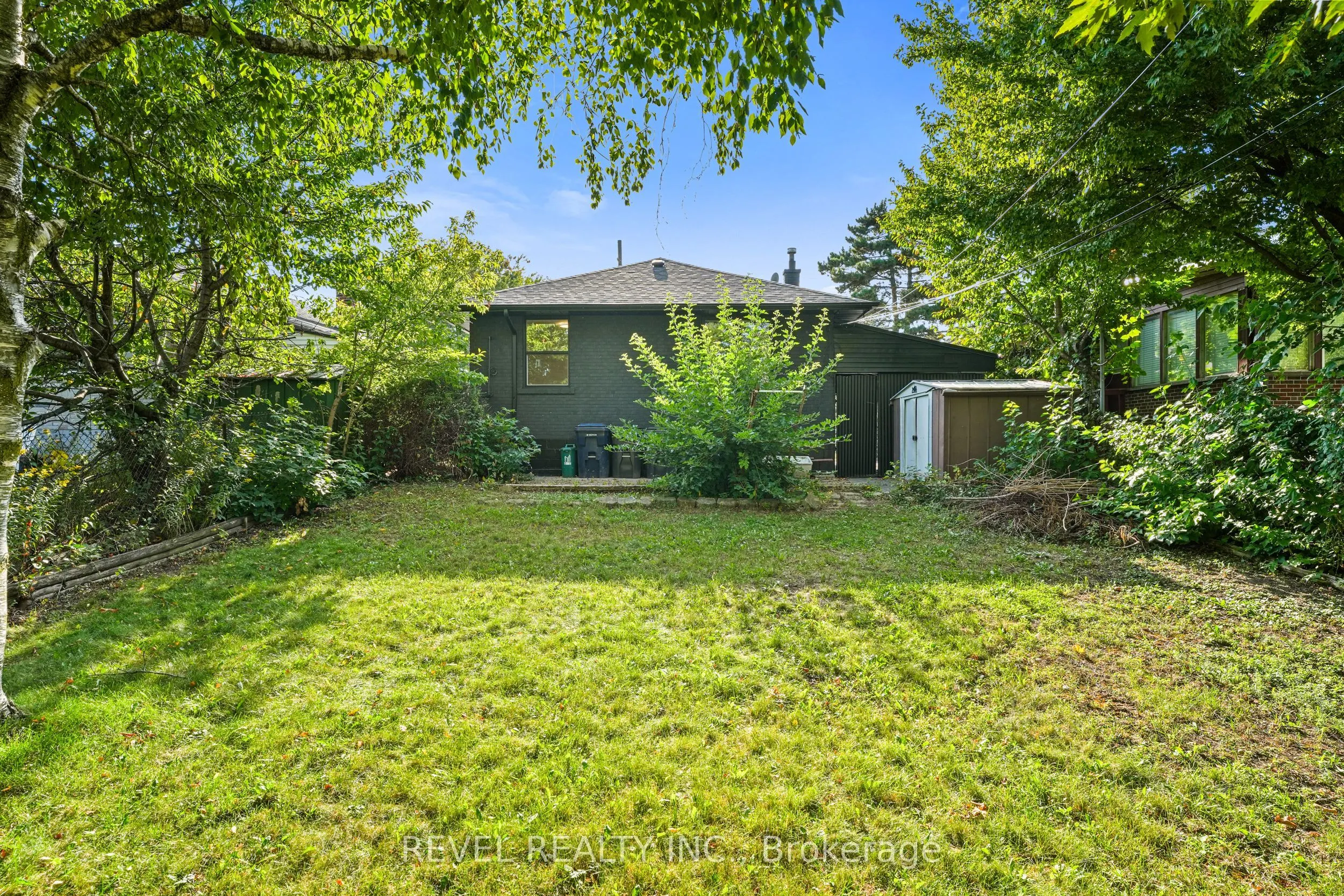 63 Crosland Drive