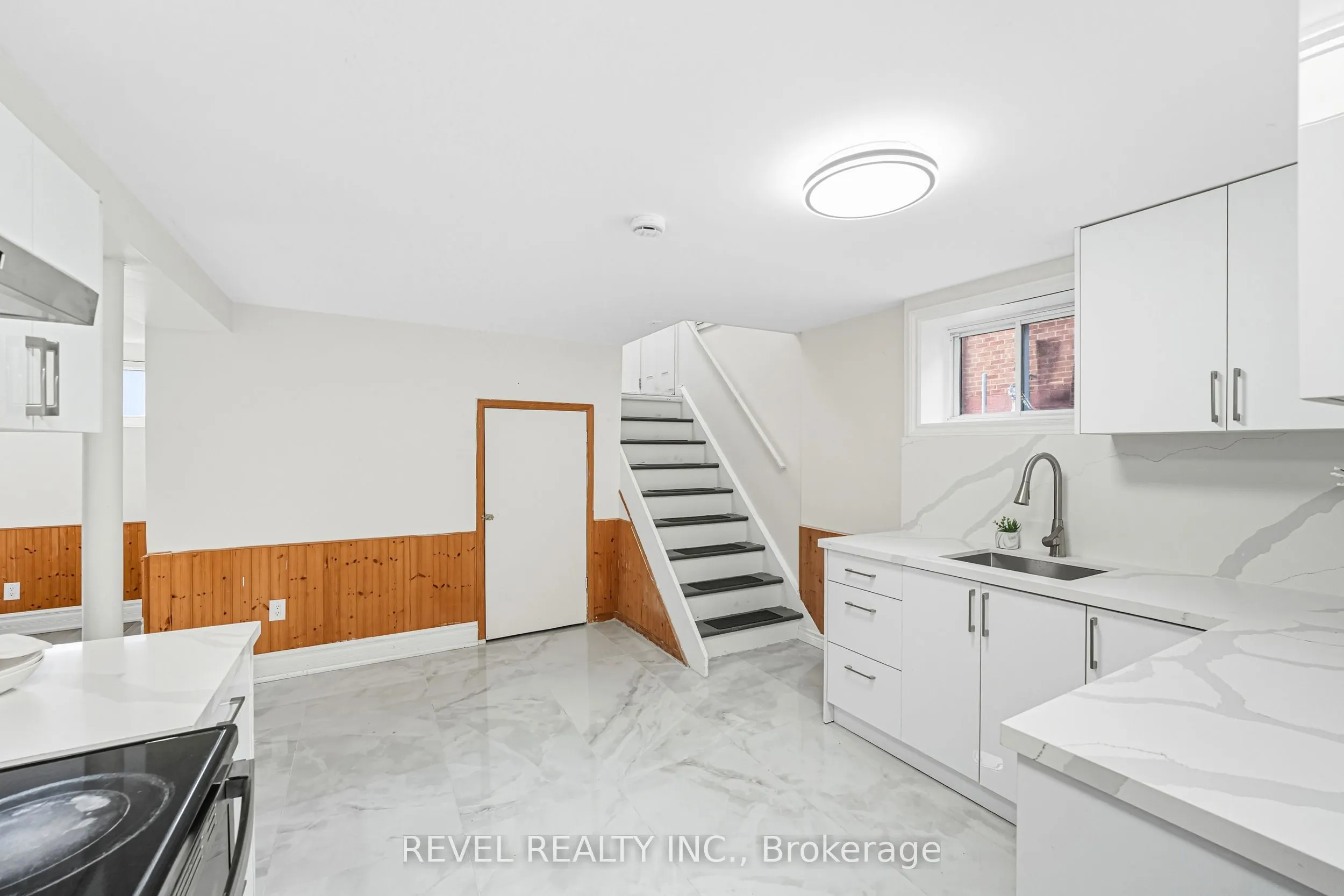 63 Crosland Drive