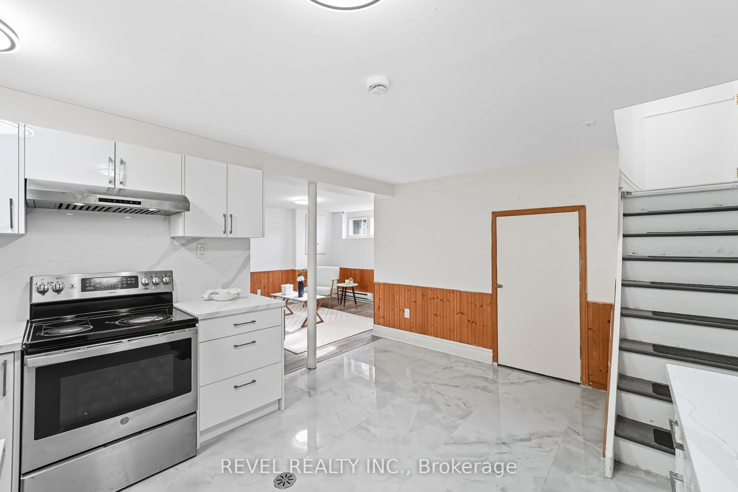 63 Crosland Drive