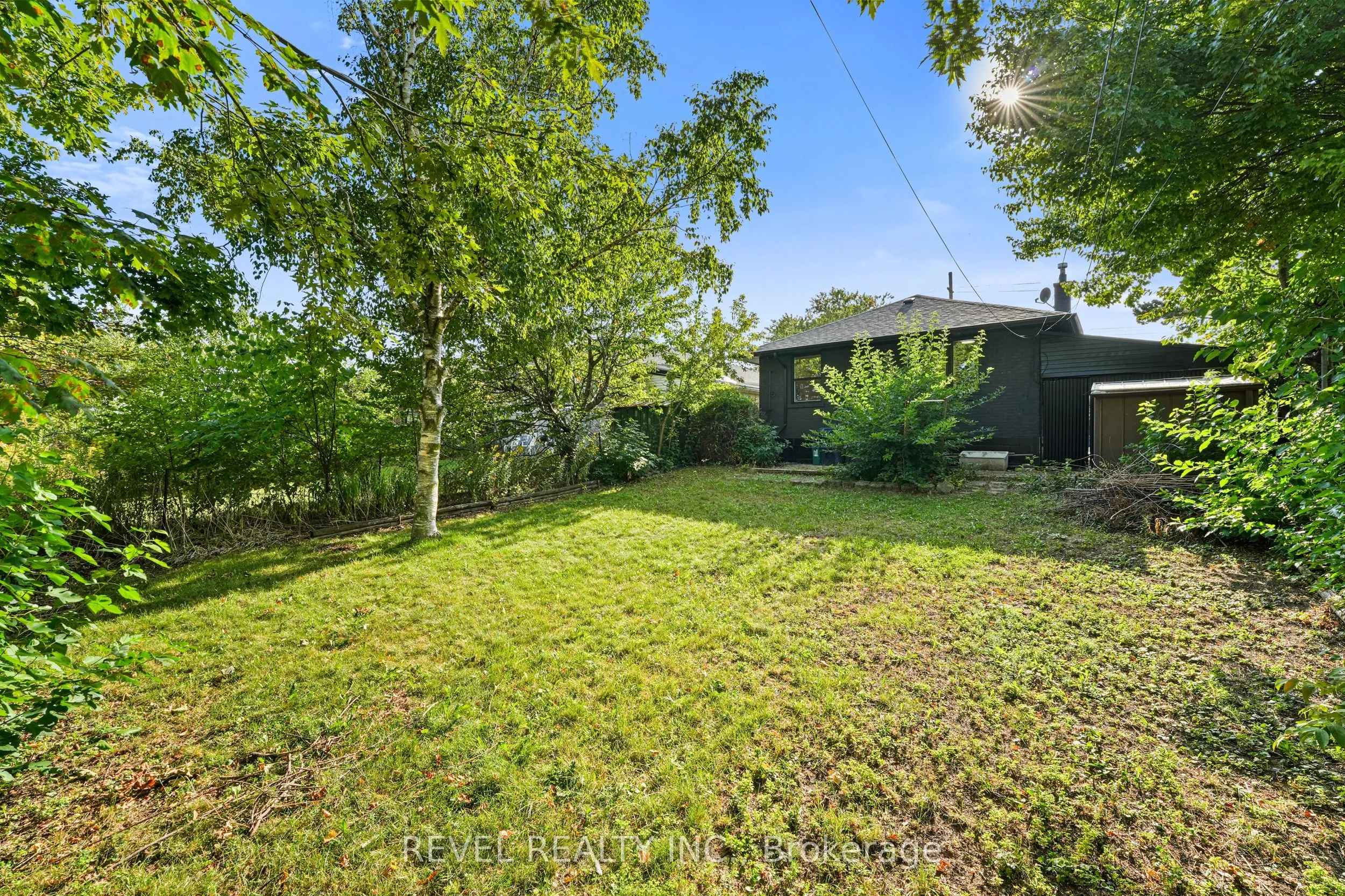 63 Crosland Drive