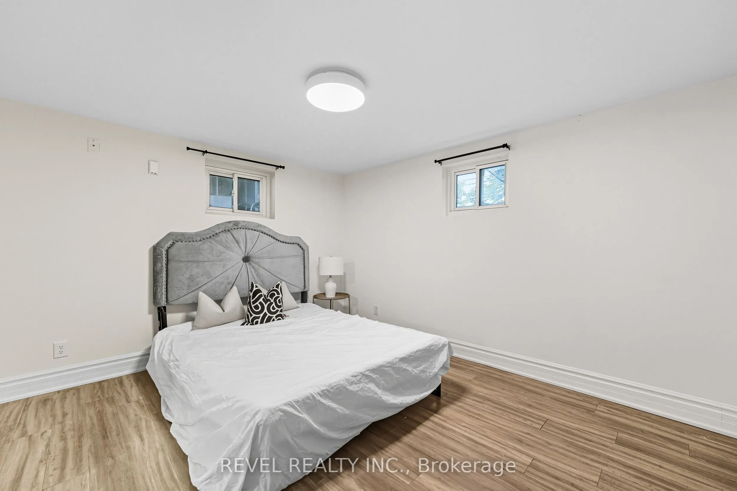 63 Crosland Drive