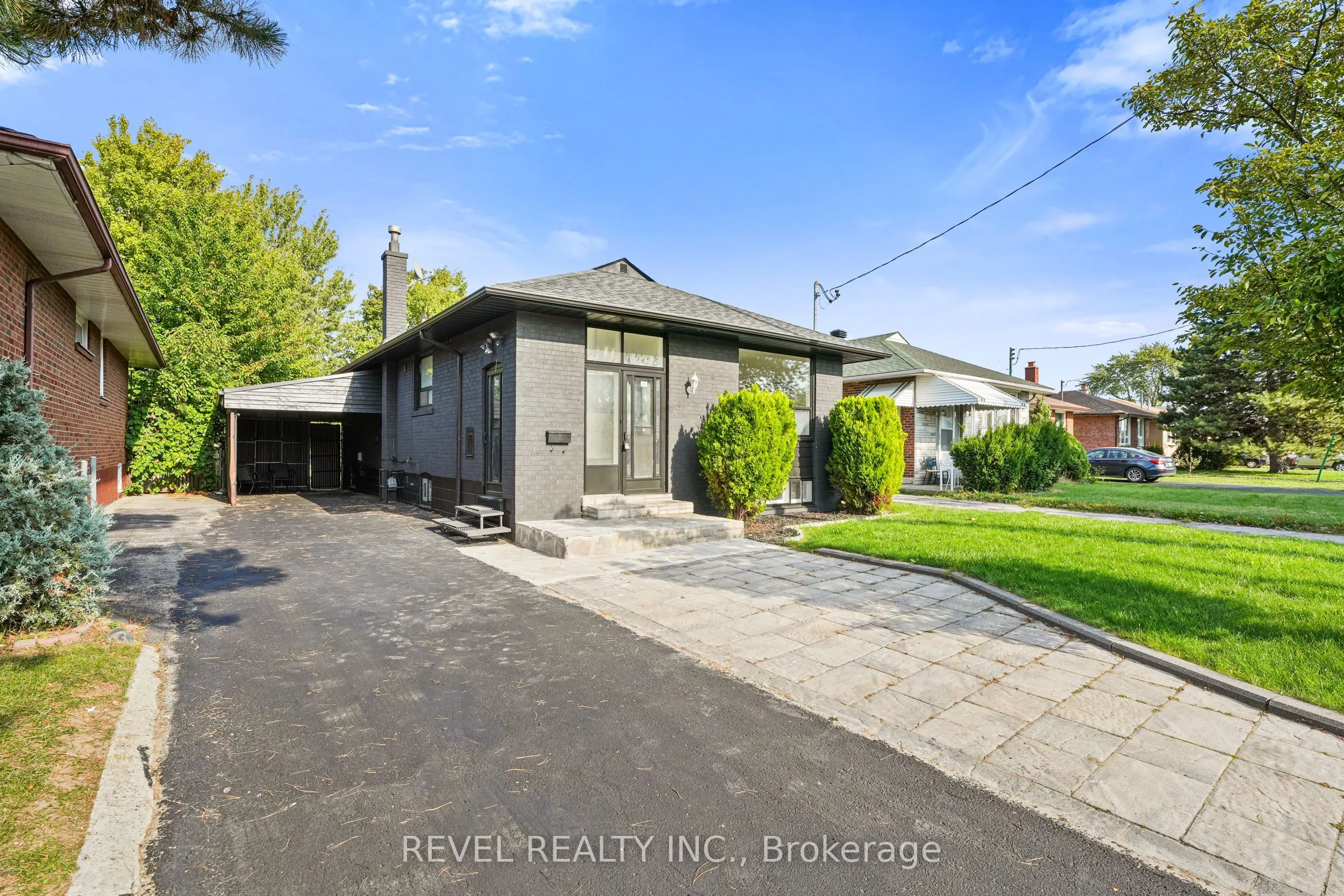 63 Crosland Drive