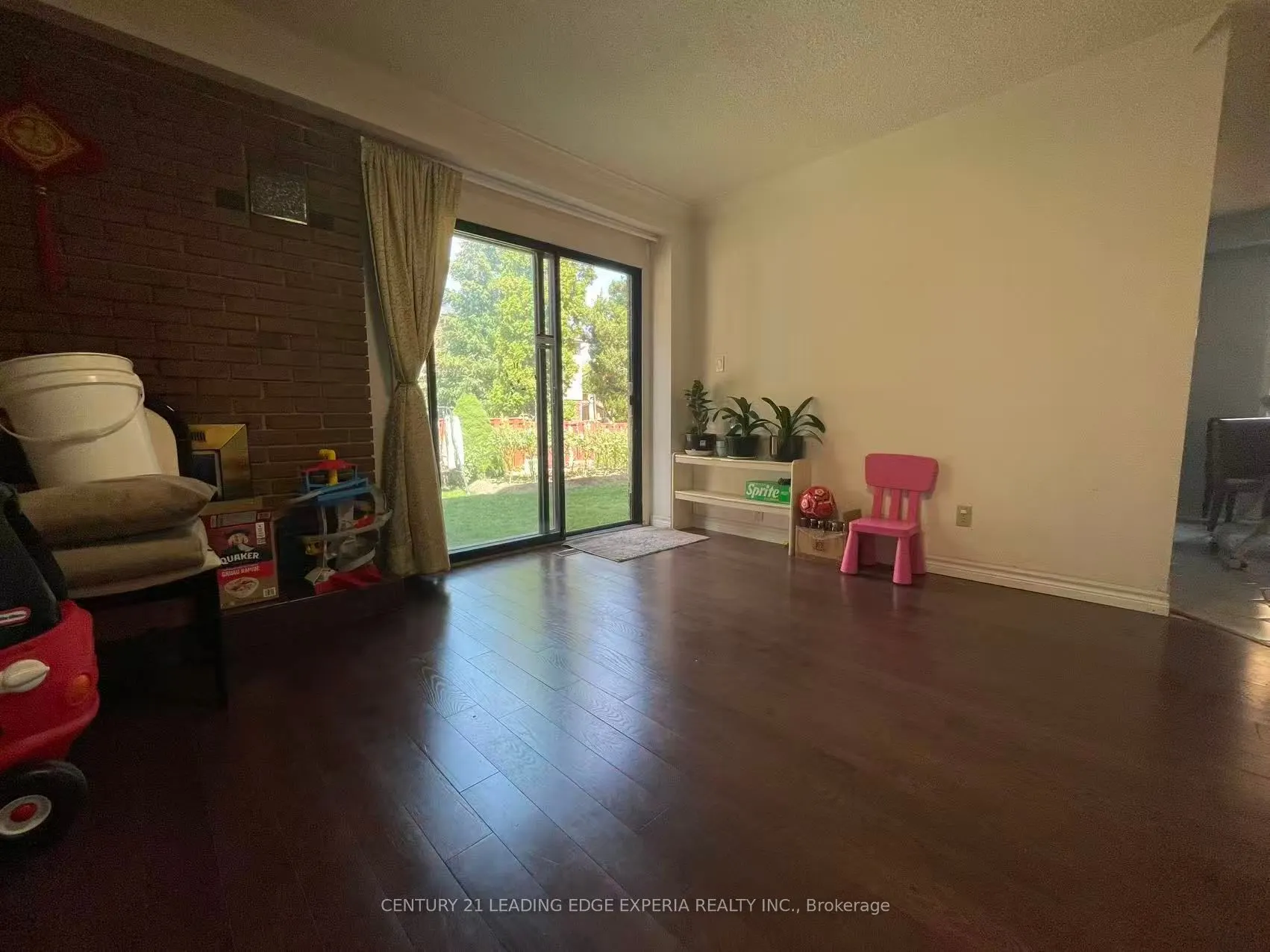 38 Relroy Court
