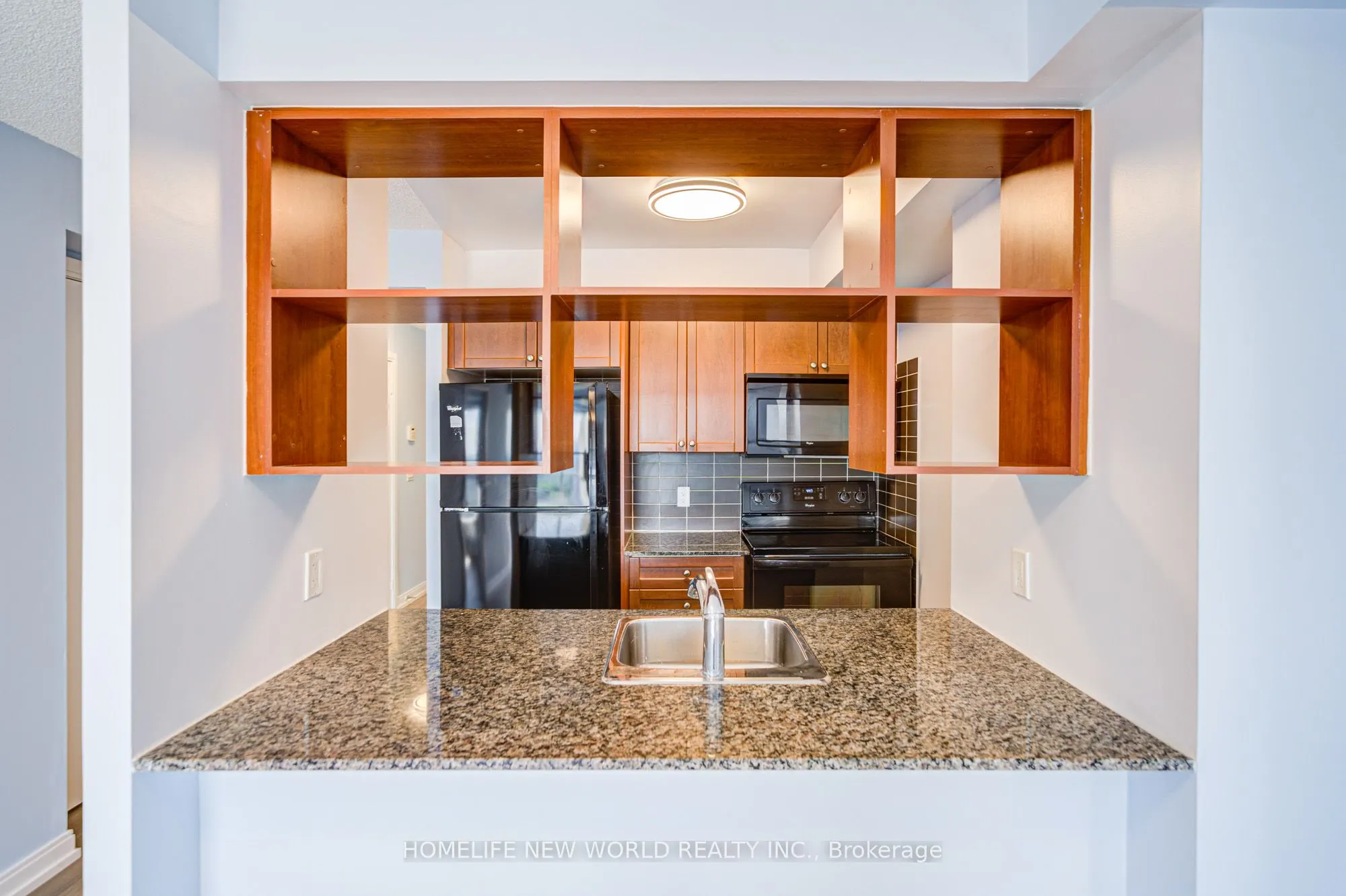 181 Village Green Square E, #1815
