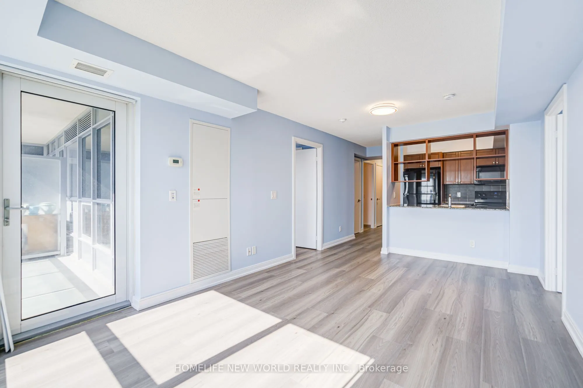 181 Village Green Square E, #1815