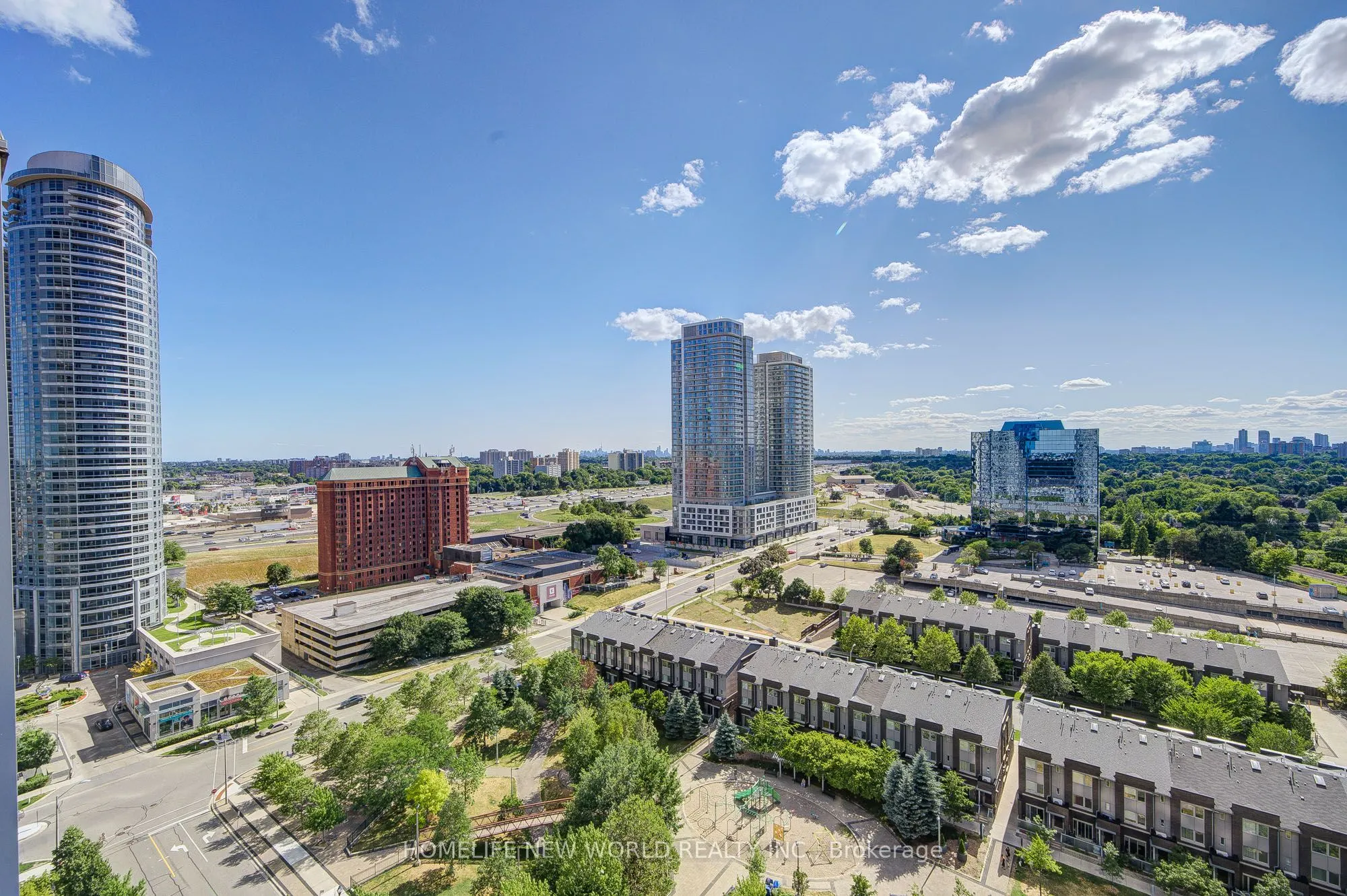 181 Village Green Square E, #1815