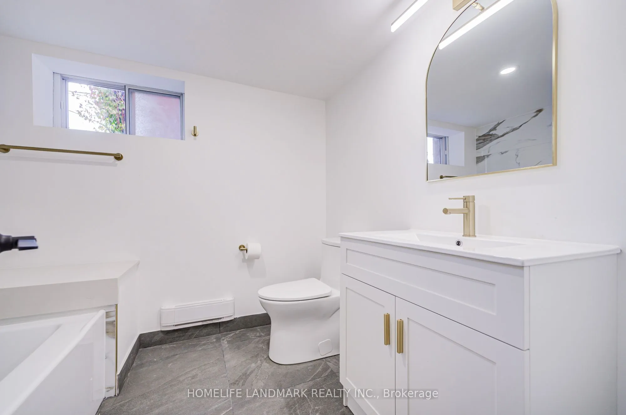 5 Beachview Crescent