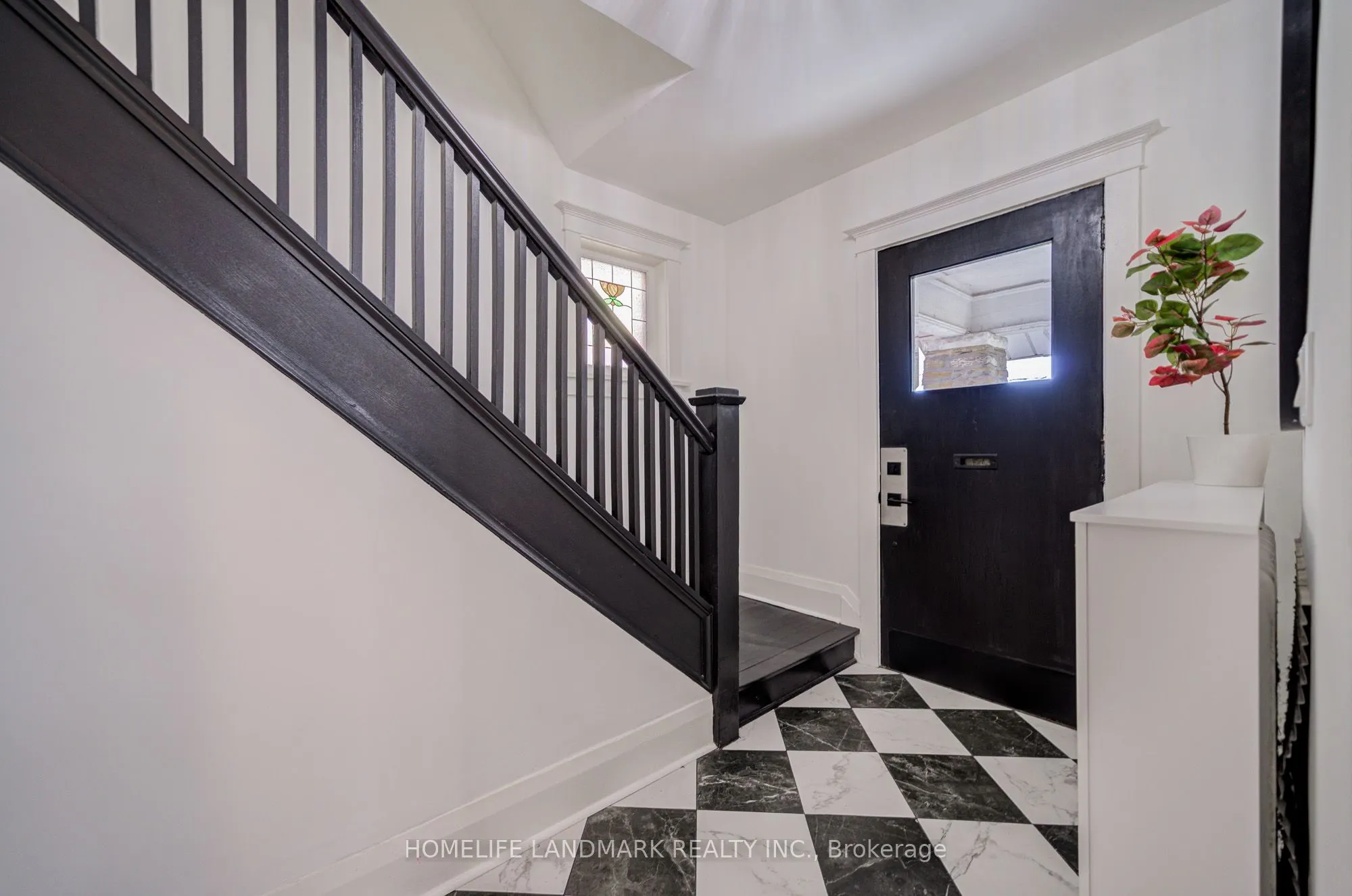 5 Beachview Crescent