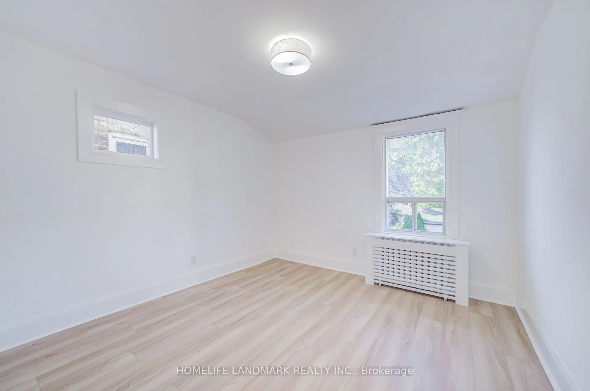 5 Beachview Crescent