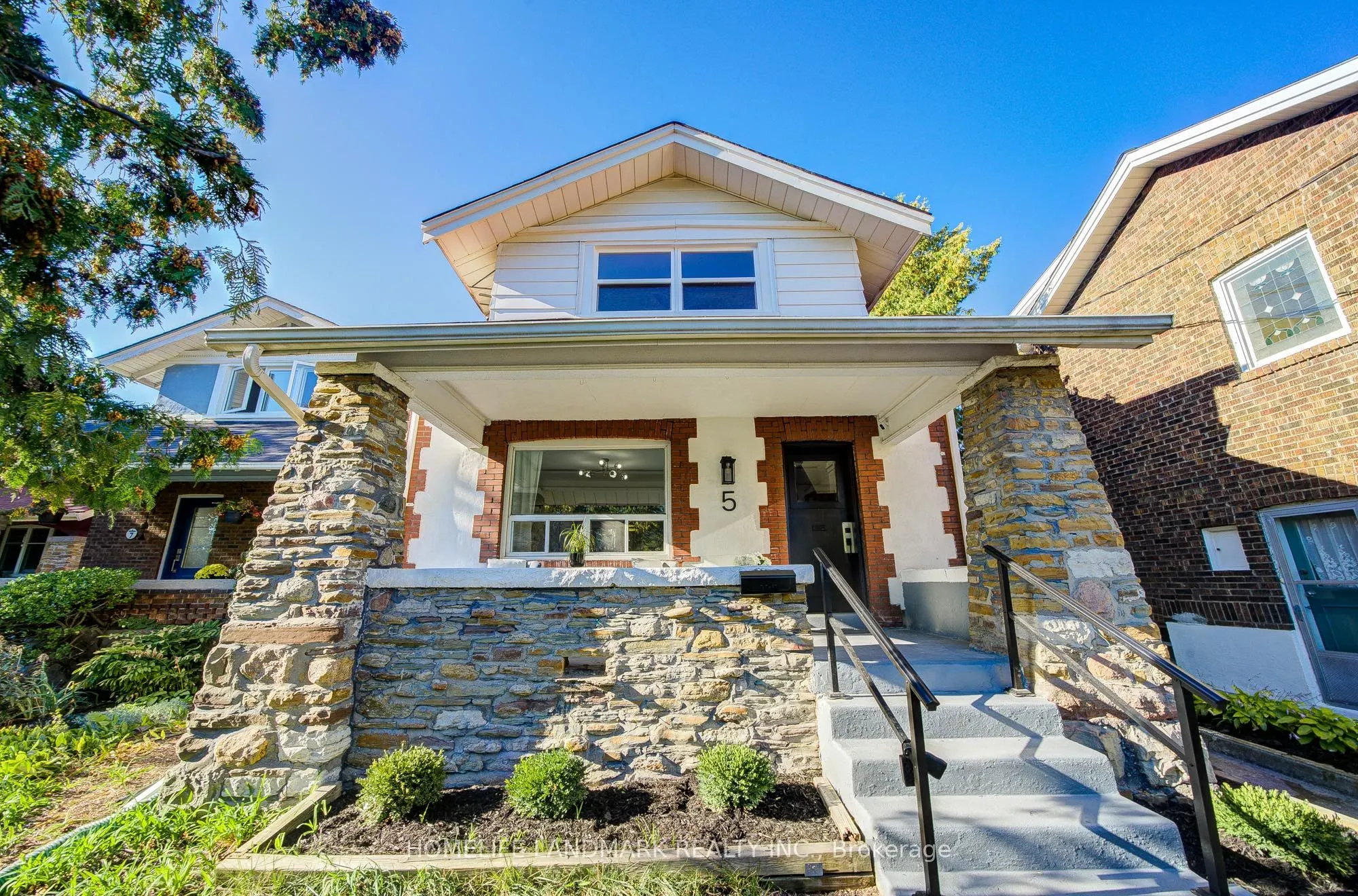 5 Beachview Crescent