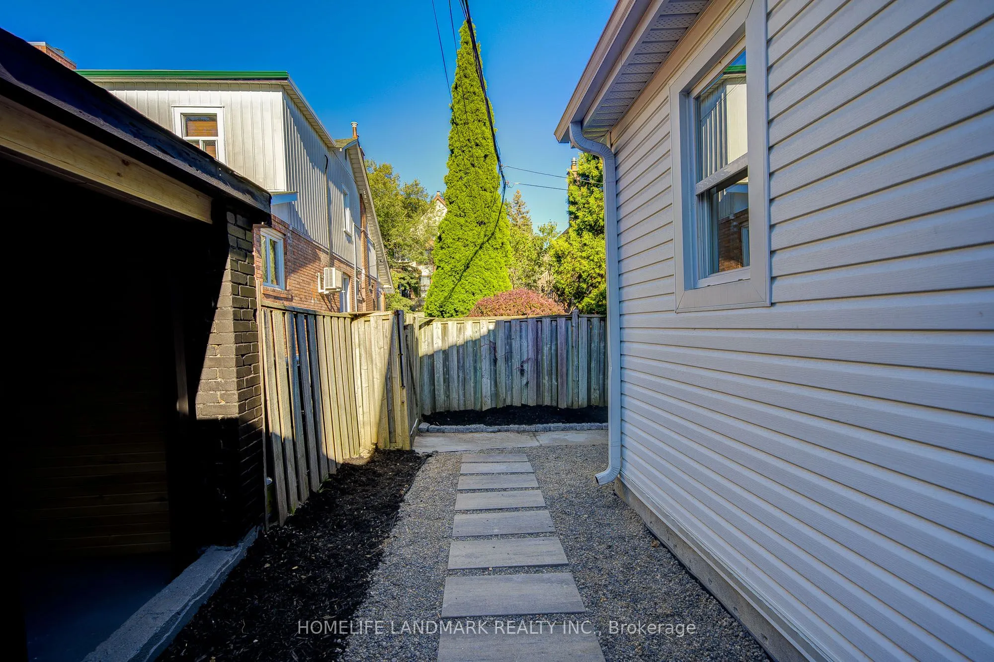 5 Beachview Crescent