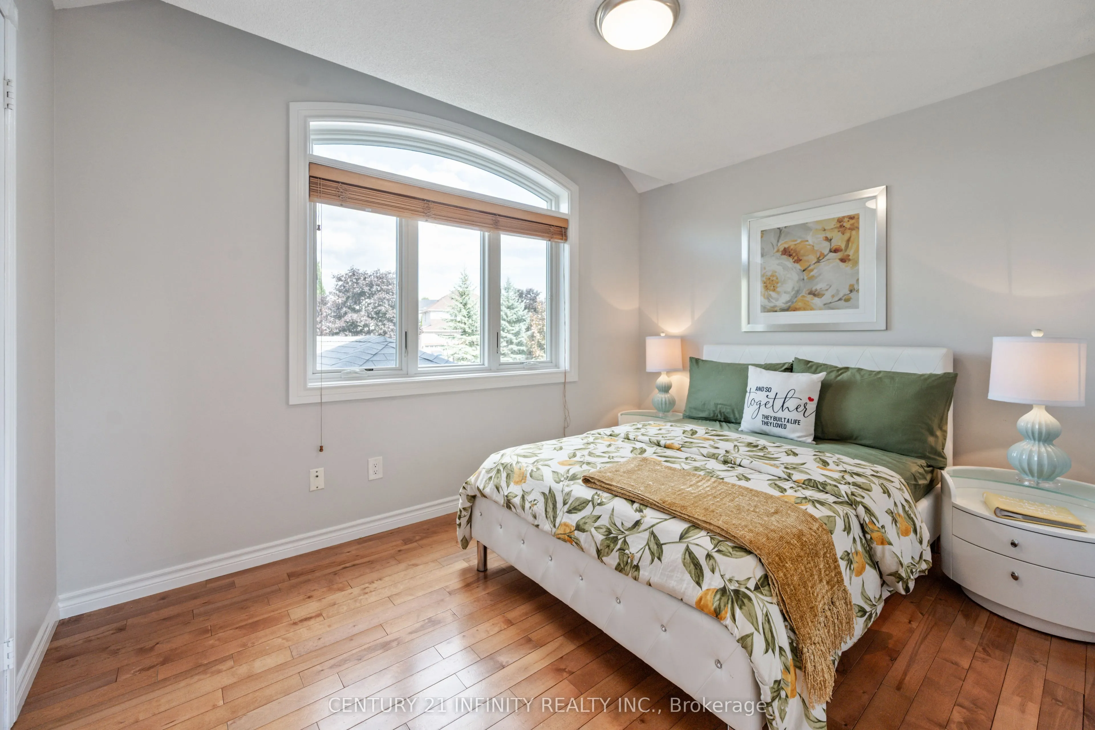 973 Mountview Court