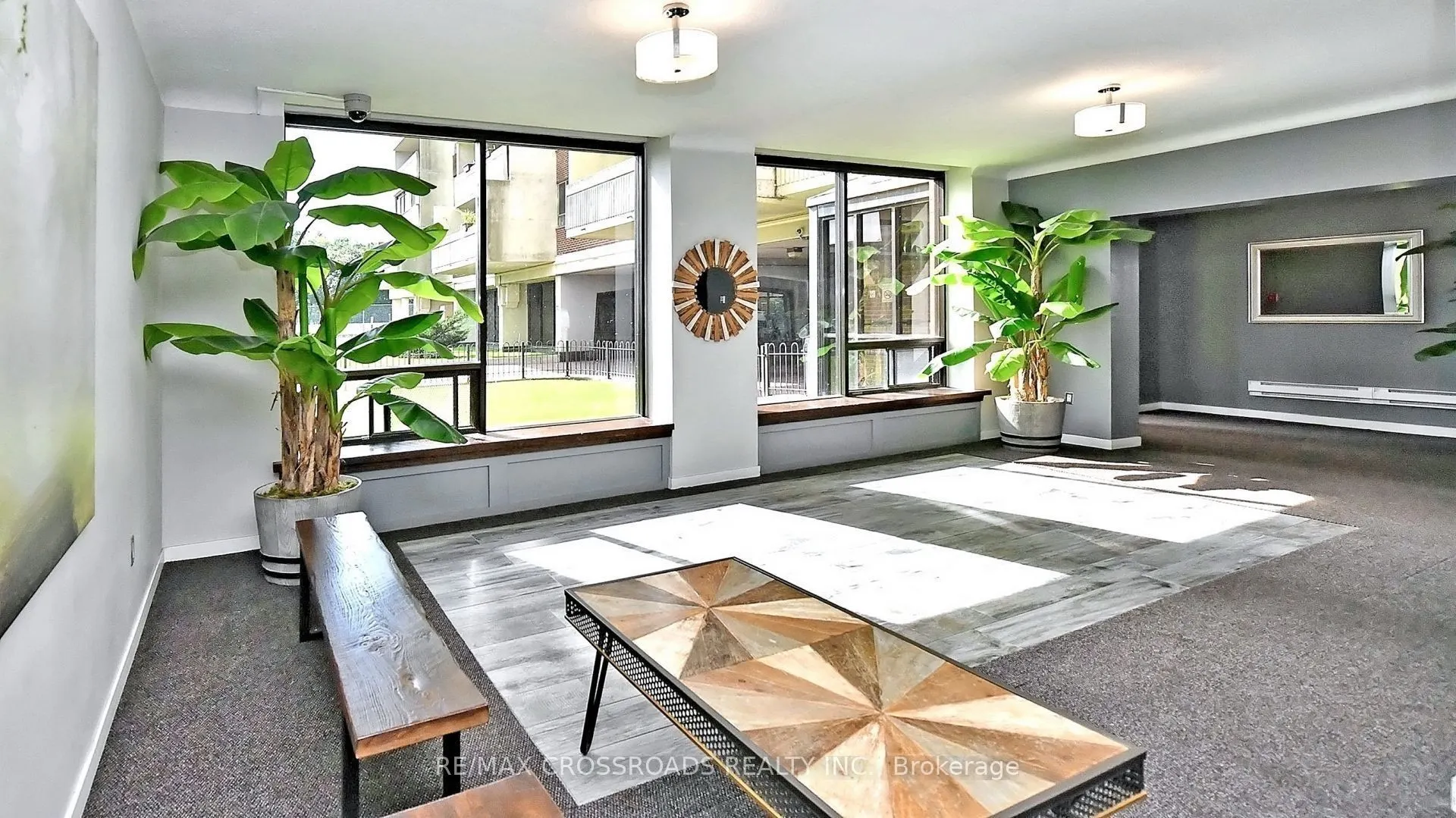5 Massey Square, #1202