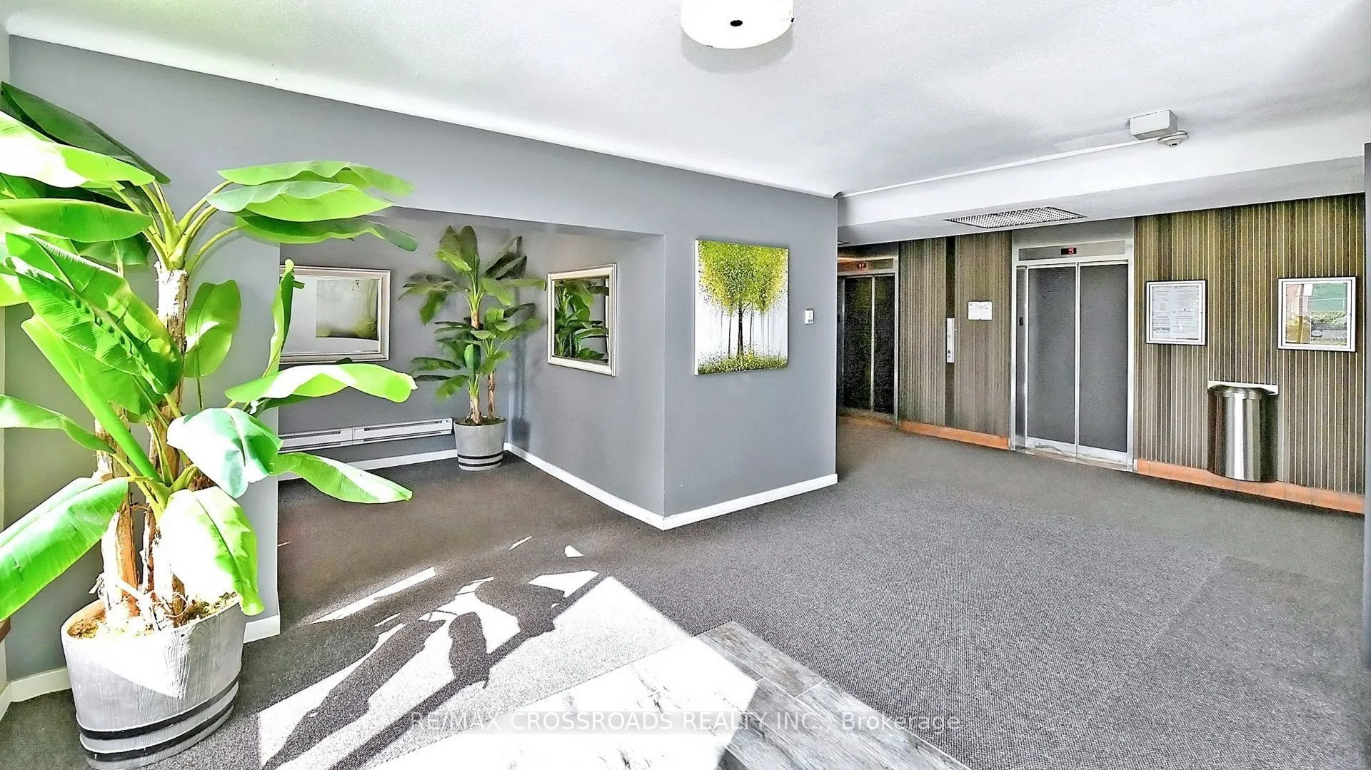 5 Massey Square, #1202
