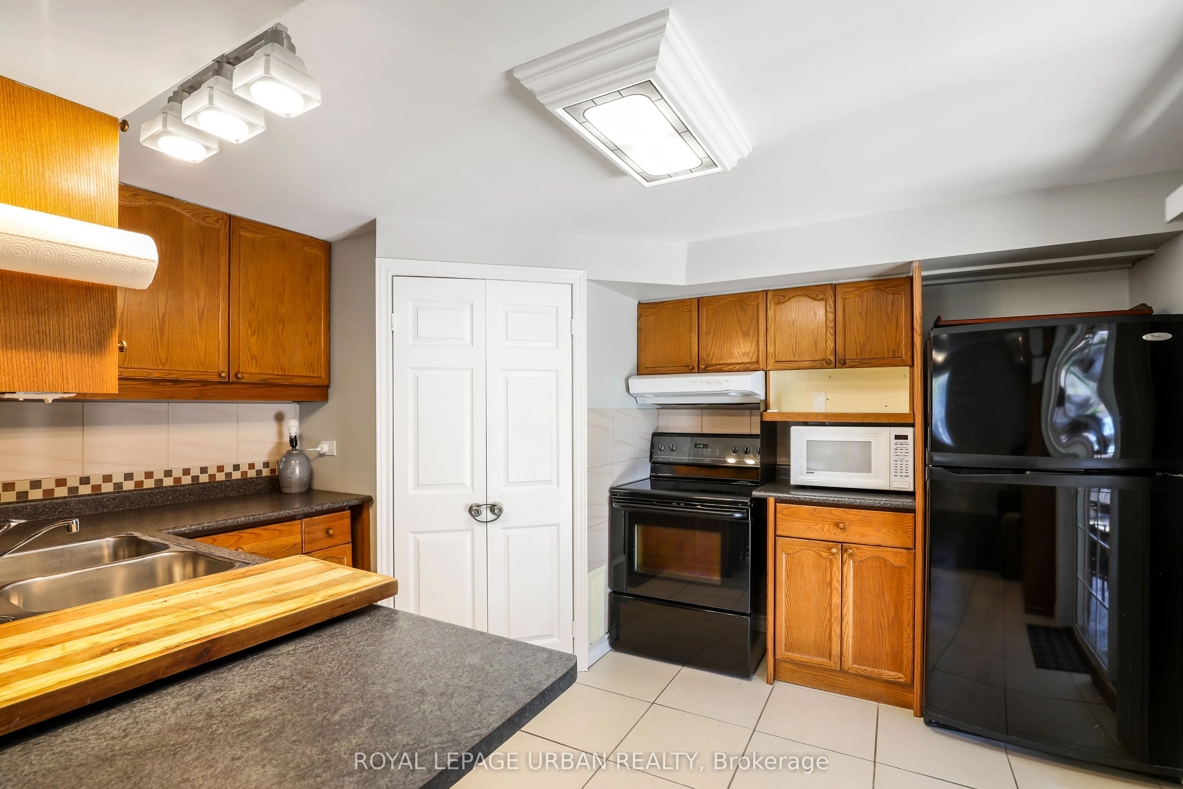 1081 Keswick Court