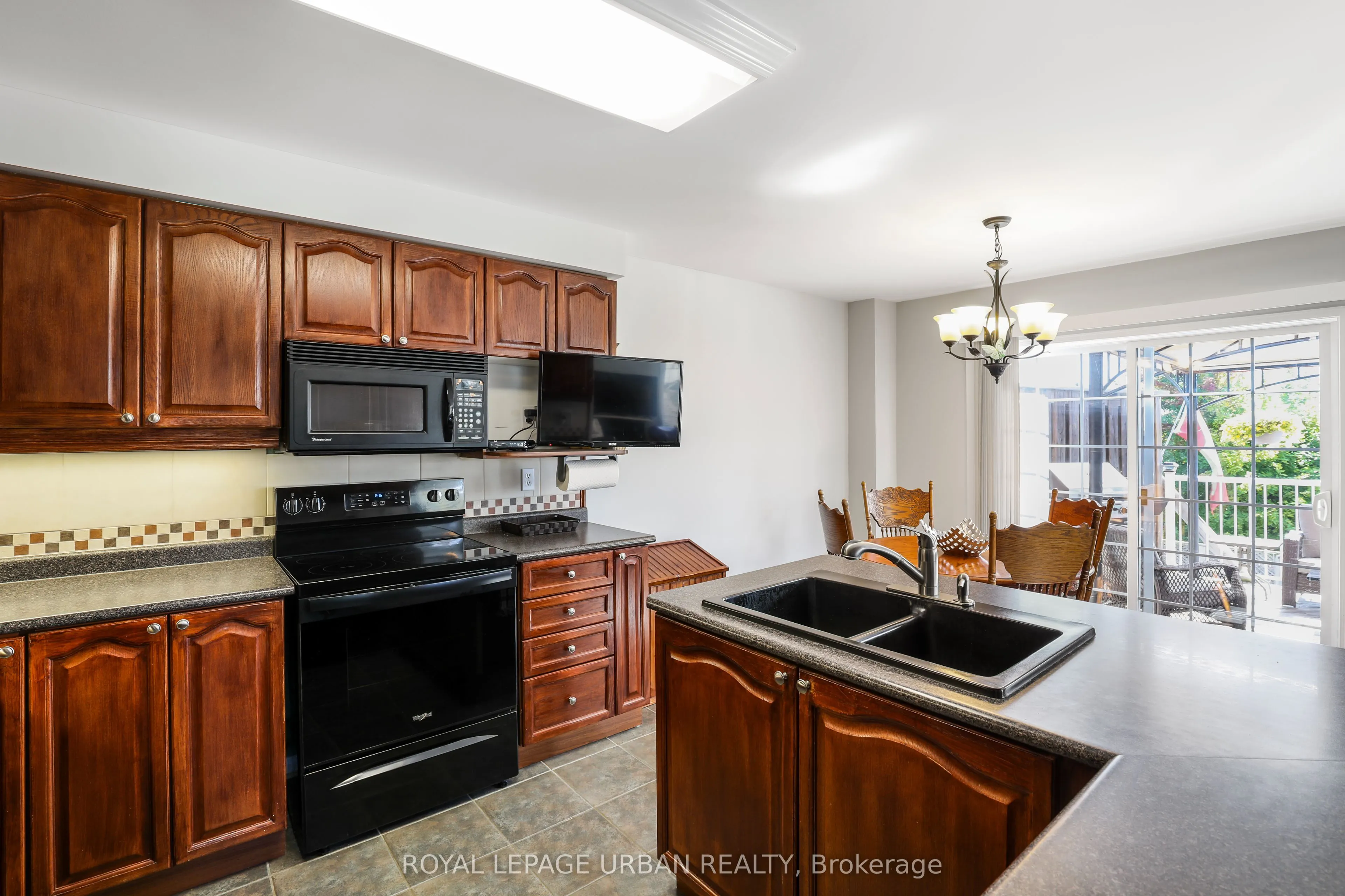 1081 Keswick Court