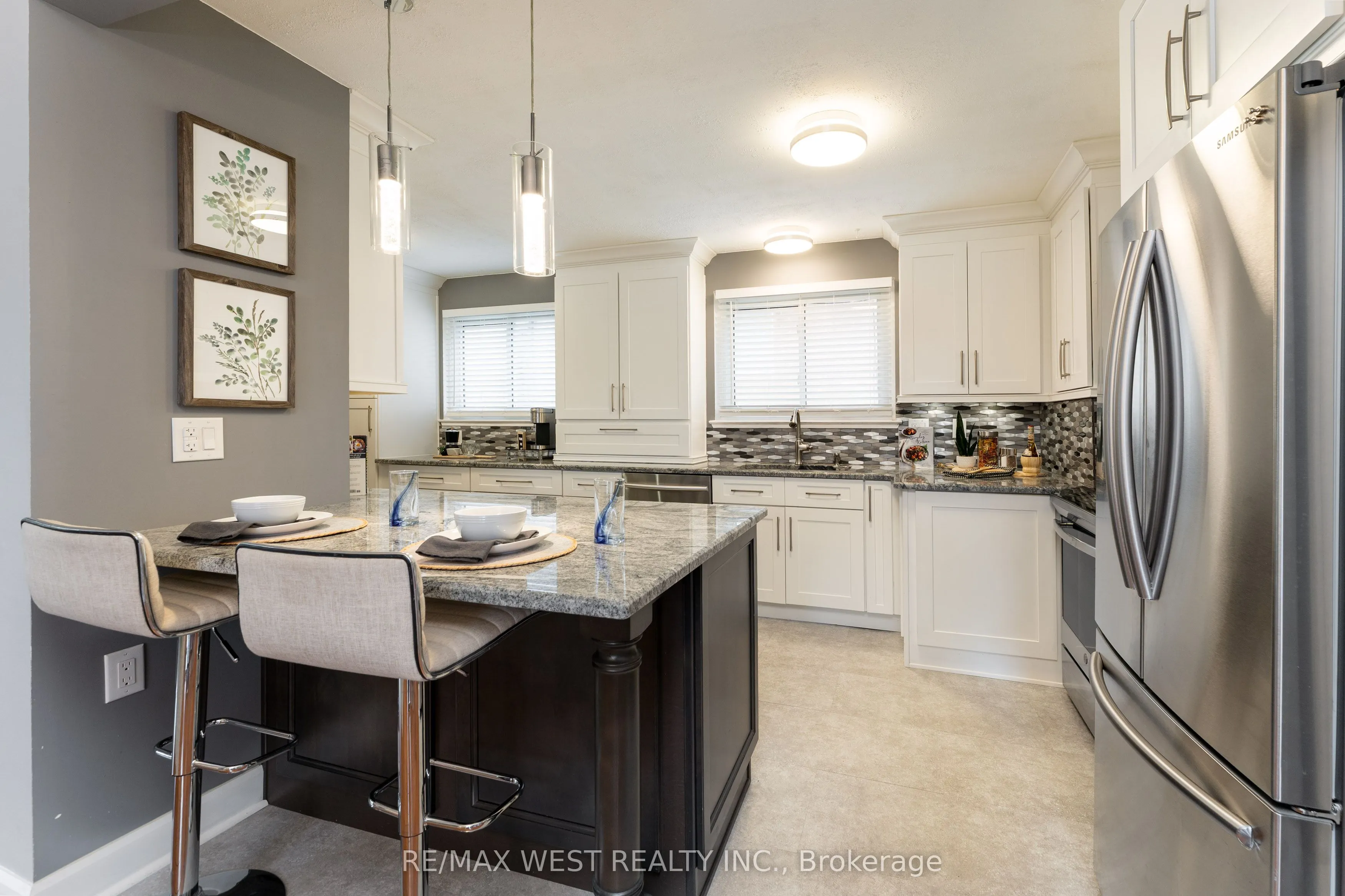 37 Bledlow Manor Drive