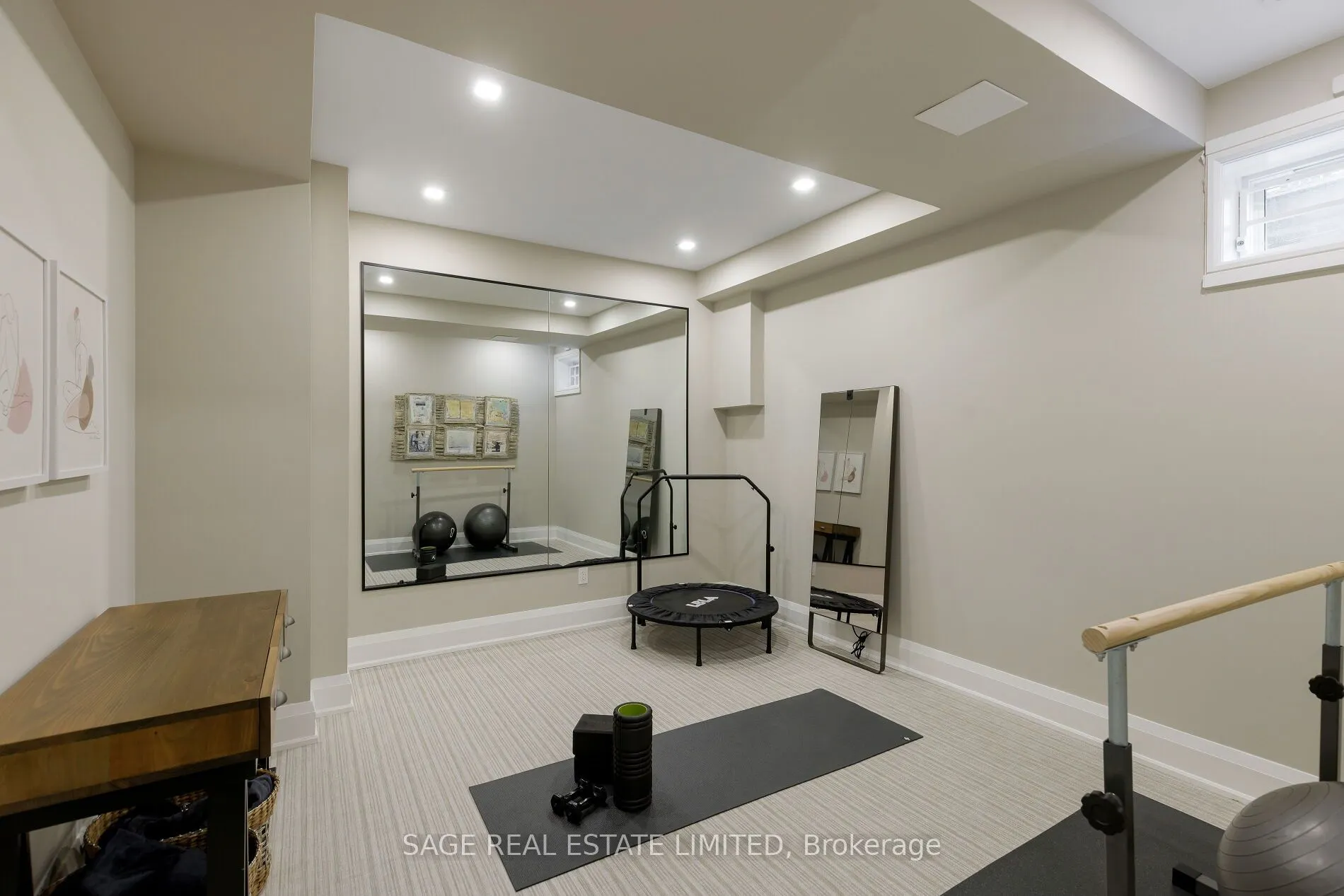 79 Fishleigh Drive